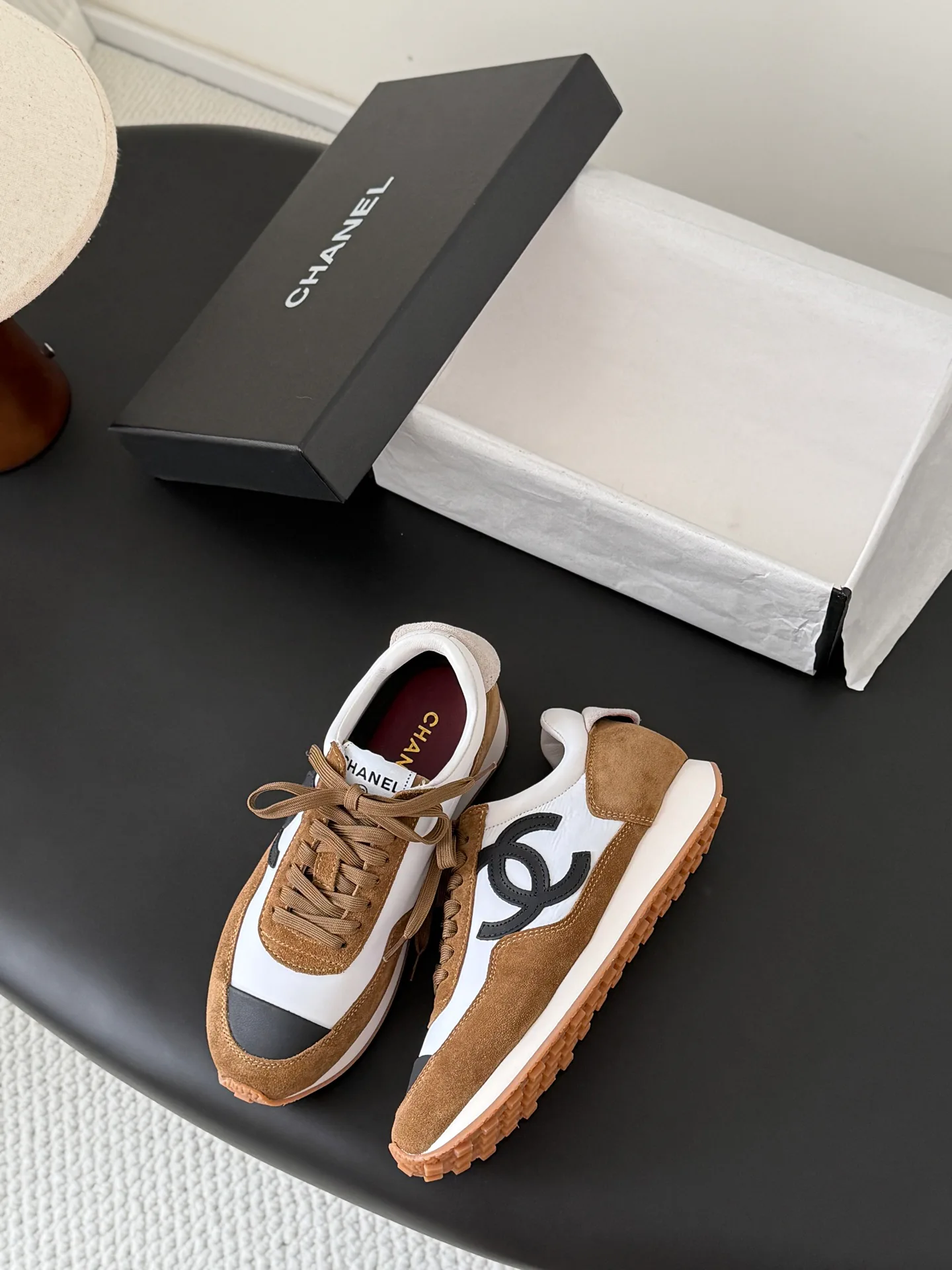 Кроссовки Женские Chanel 12714930