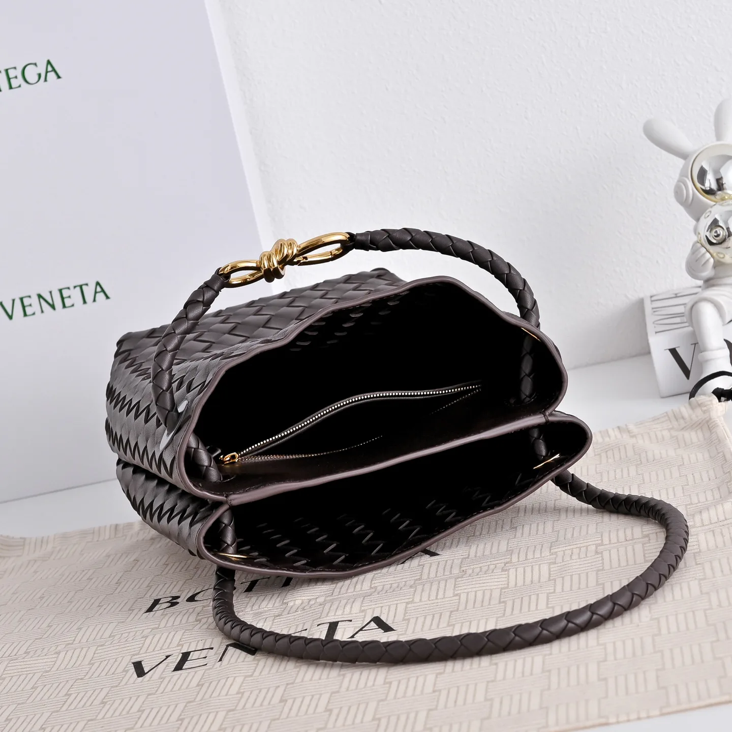 Классические Сумки Женские Bottega Veneta 16953785