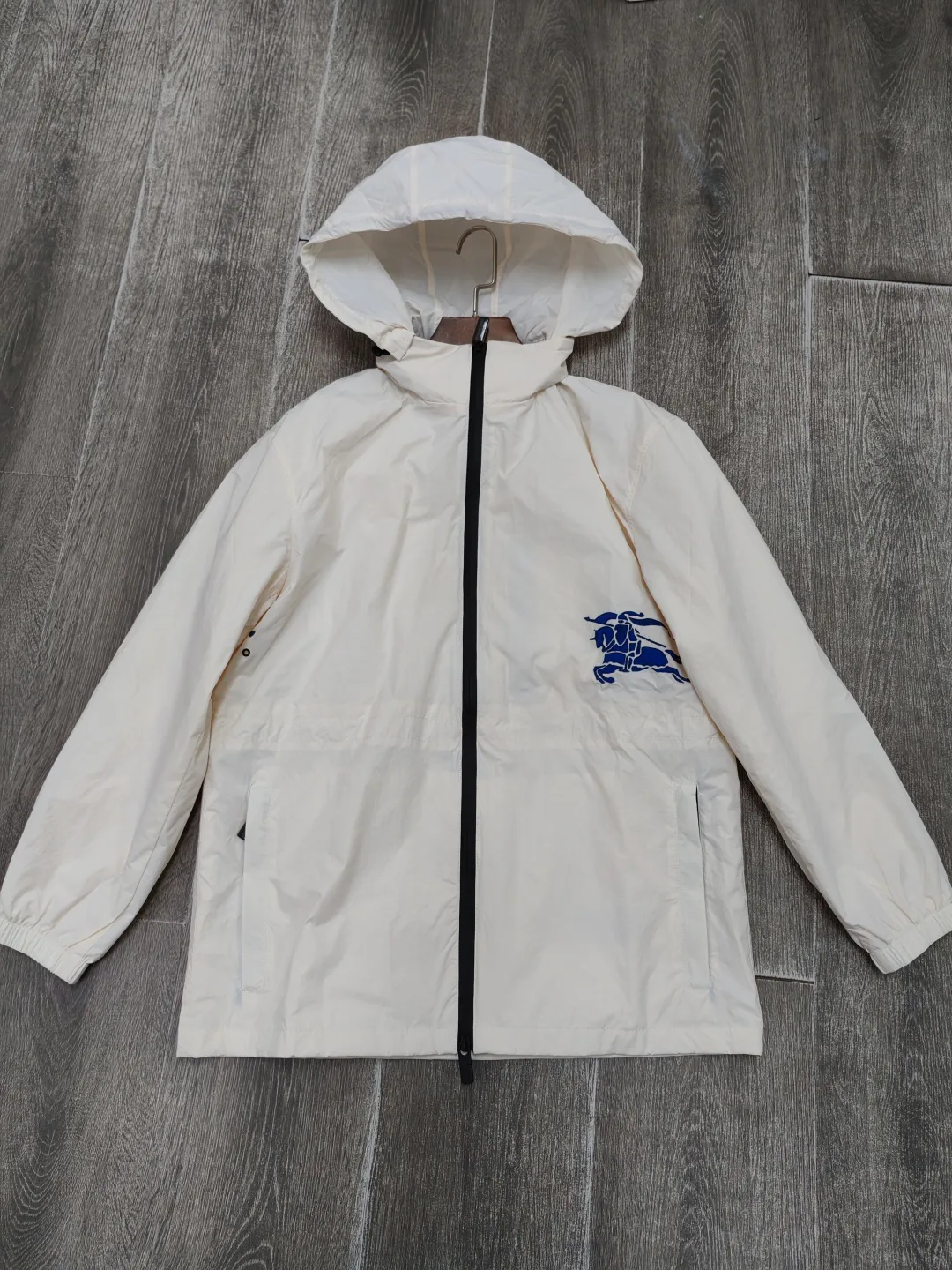 Куртки И Пуховики Женские Burberry 17998520