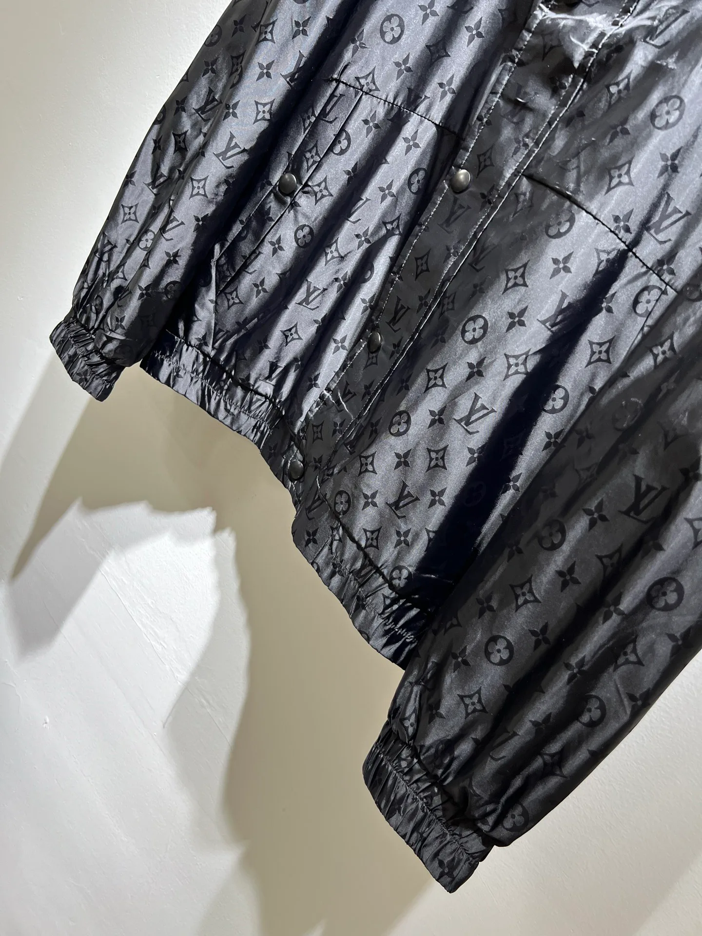 Куртки И Пуховики Мужские Louis Vuitton 10242236