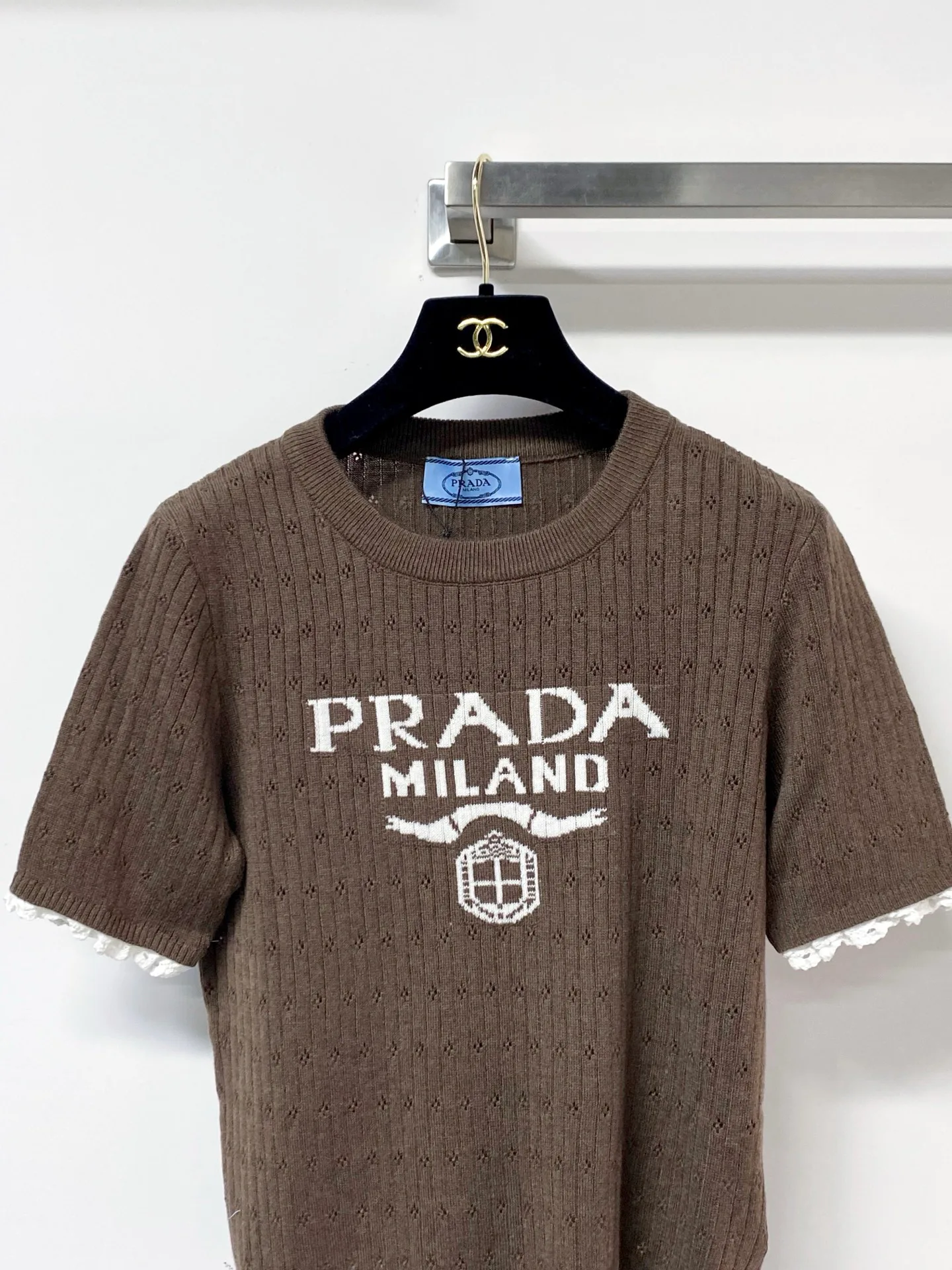 Футболки Женские Prada 13162496
