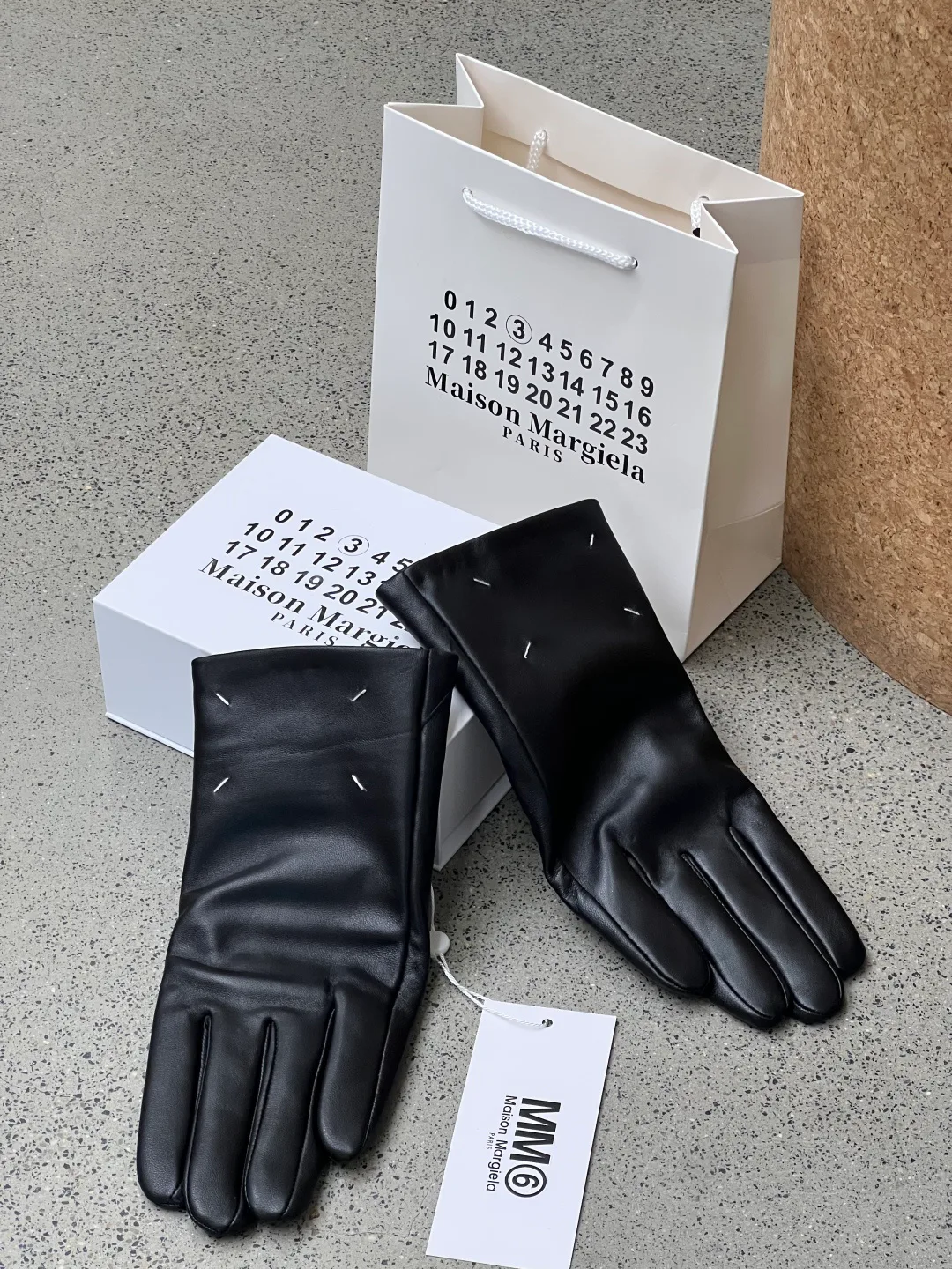 Перчатки Maison Margiela 602808