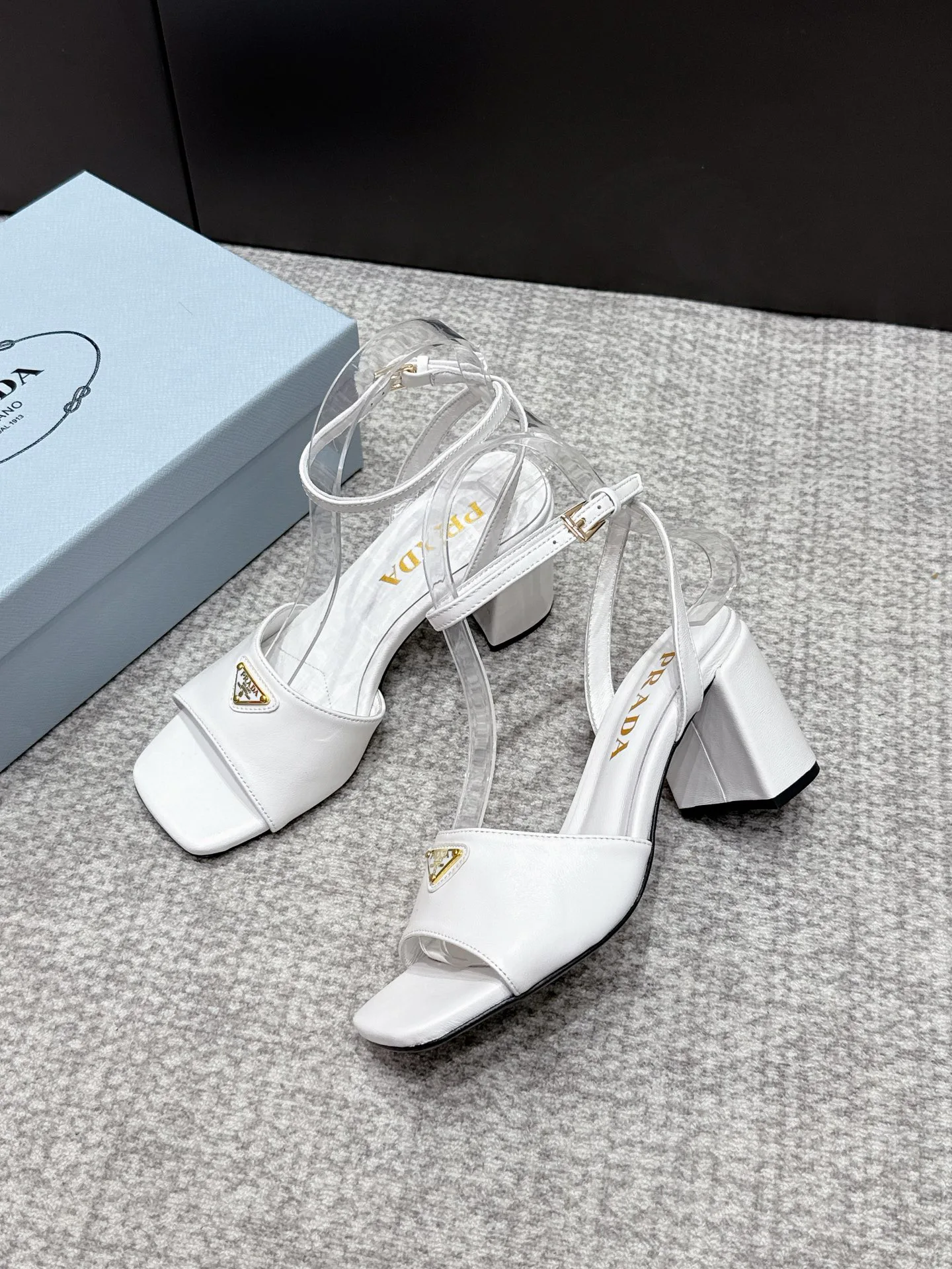 Туфли Женские Prada 7184798