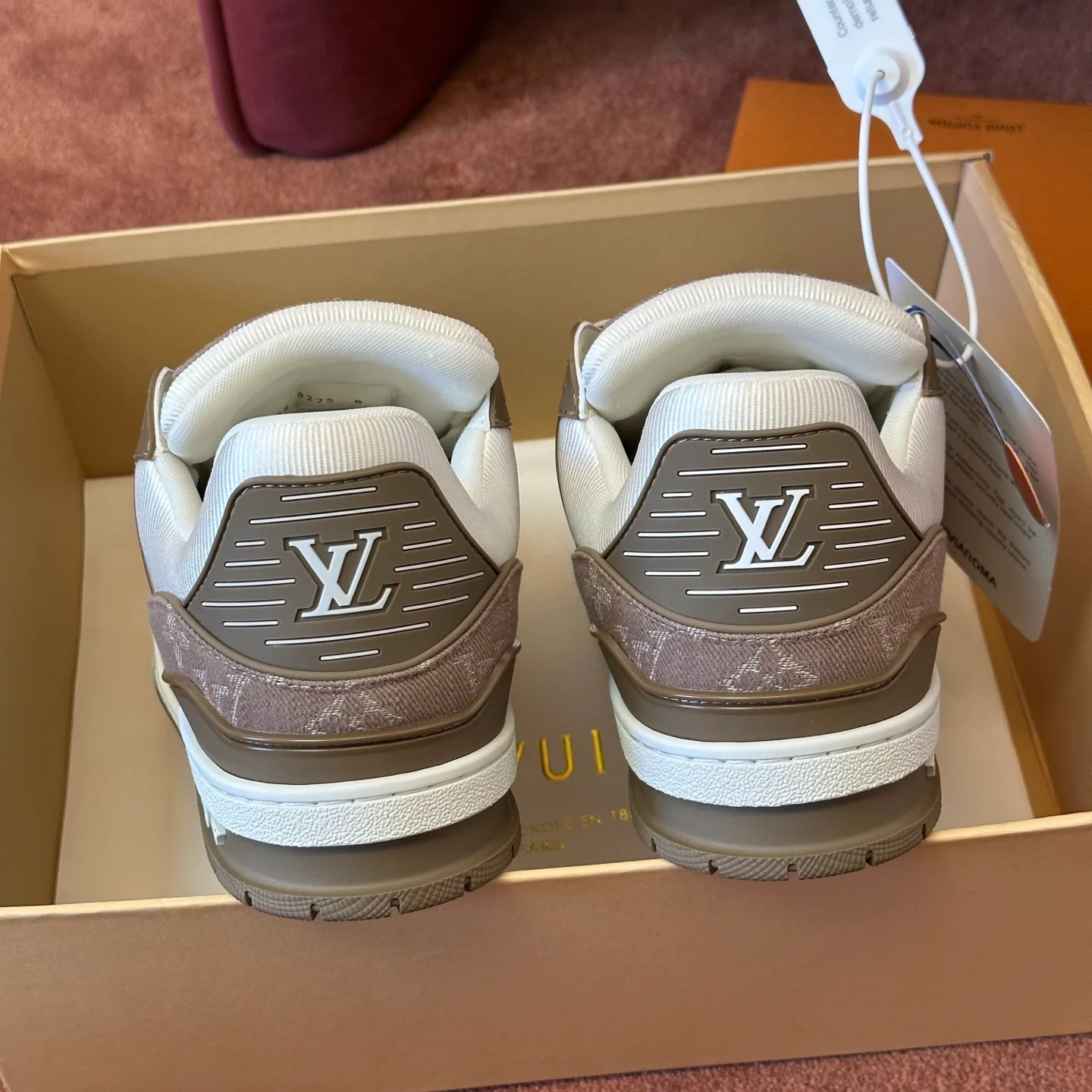 Кроссовки Женские Louis Vuitton 365079