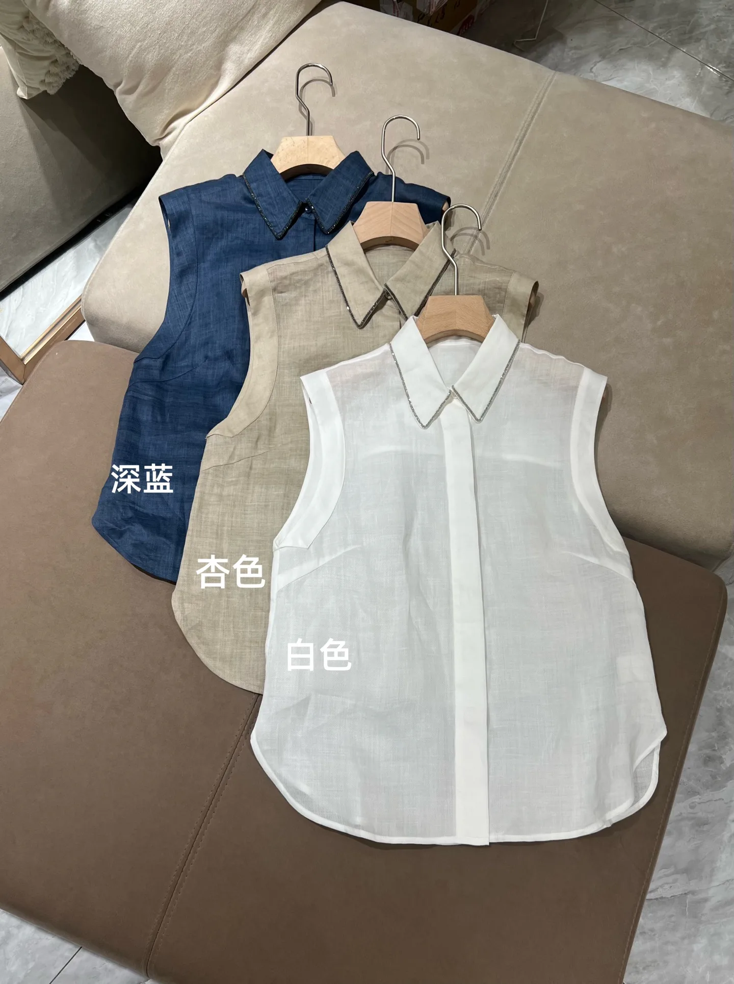 Жилеты Женские Brunello Cucinelli 13397399