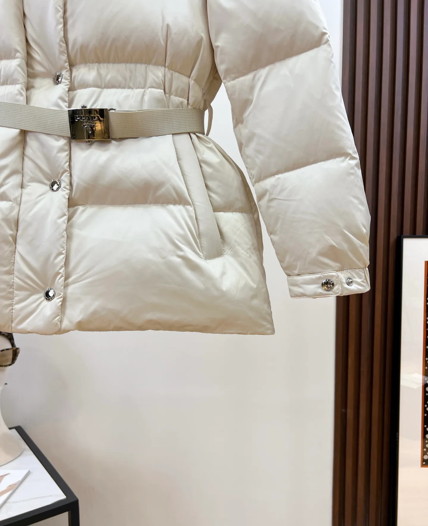 Куртки И Пуховики Женские Prada 18228705