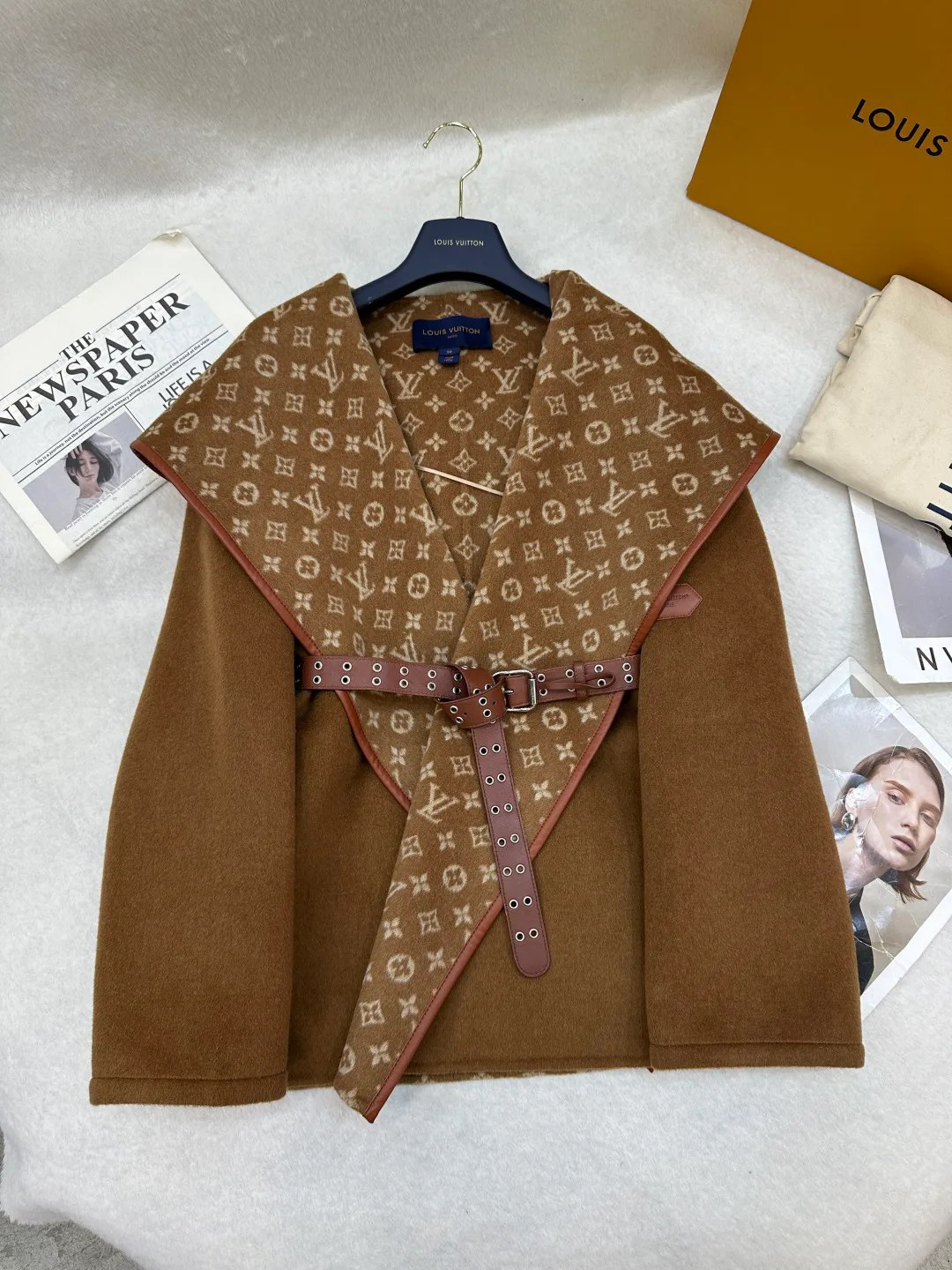 Пальто Женские Louis Vuitton 3532939