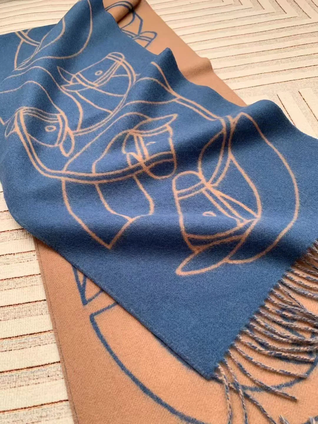 Шарфы Hermes 76720