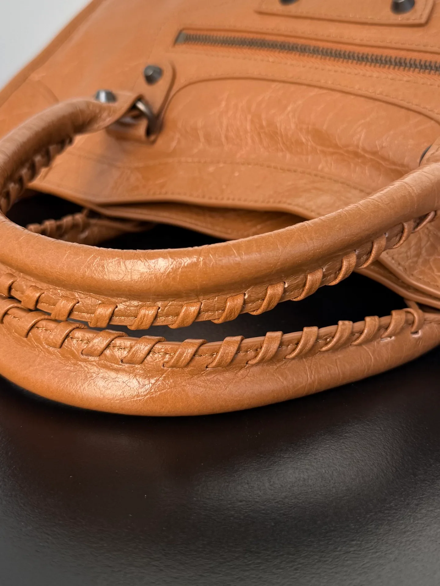 Сумки На Ремне Женские Balenciaga 567170