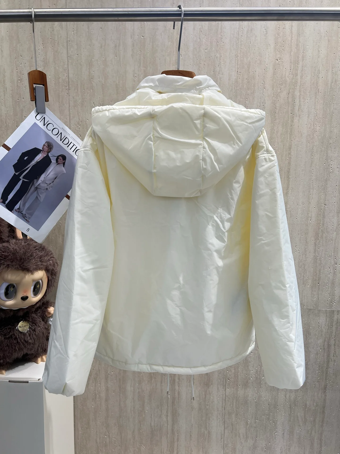Куртки И Пуховики Женские Prada 19267629