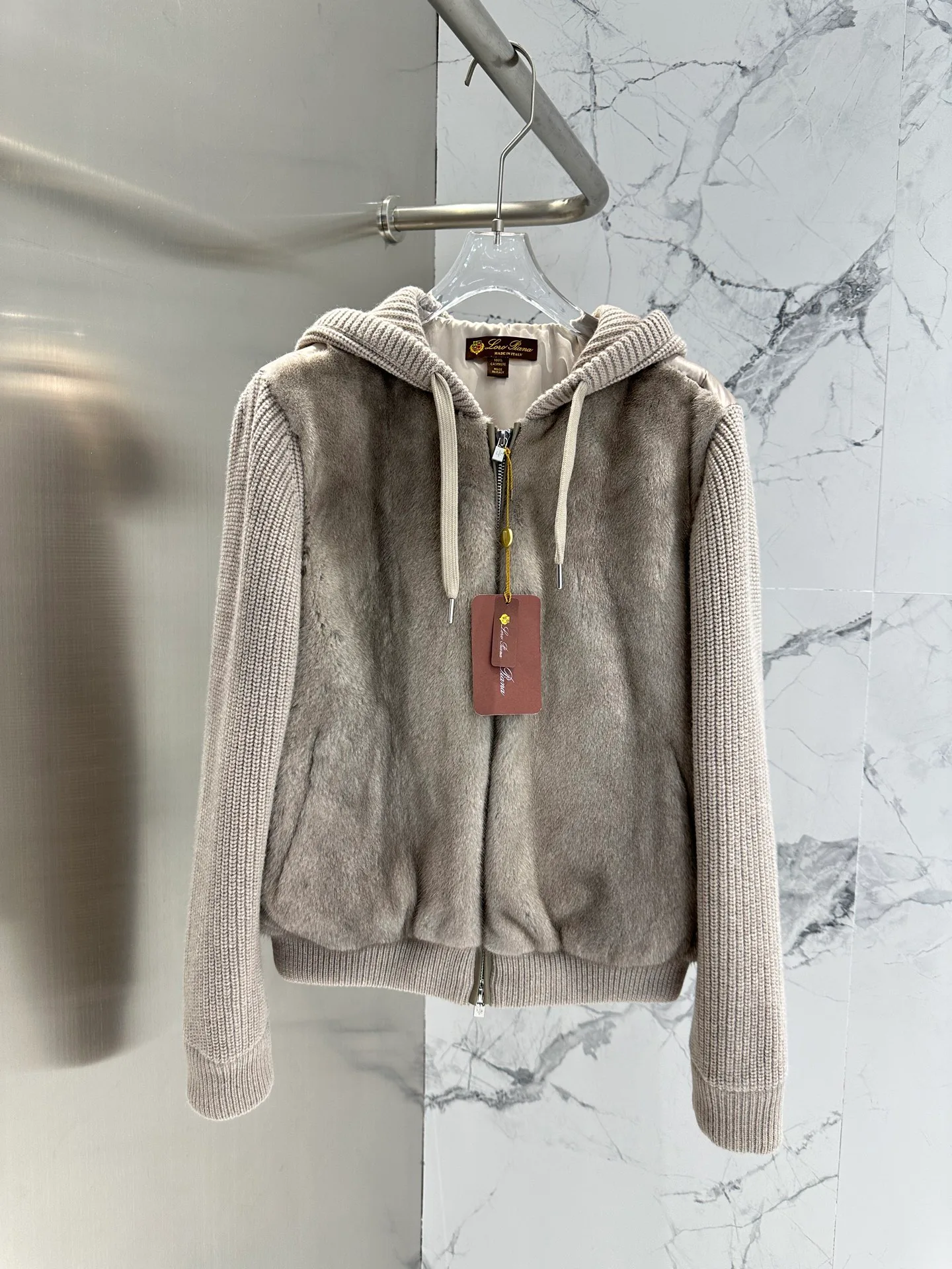 Куртки И Пуховики Женские Loro Piana 2608210