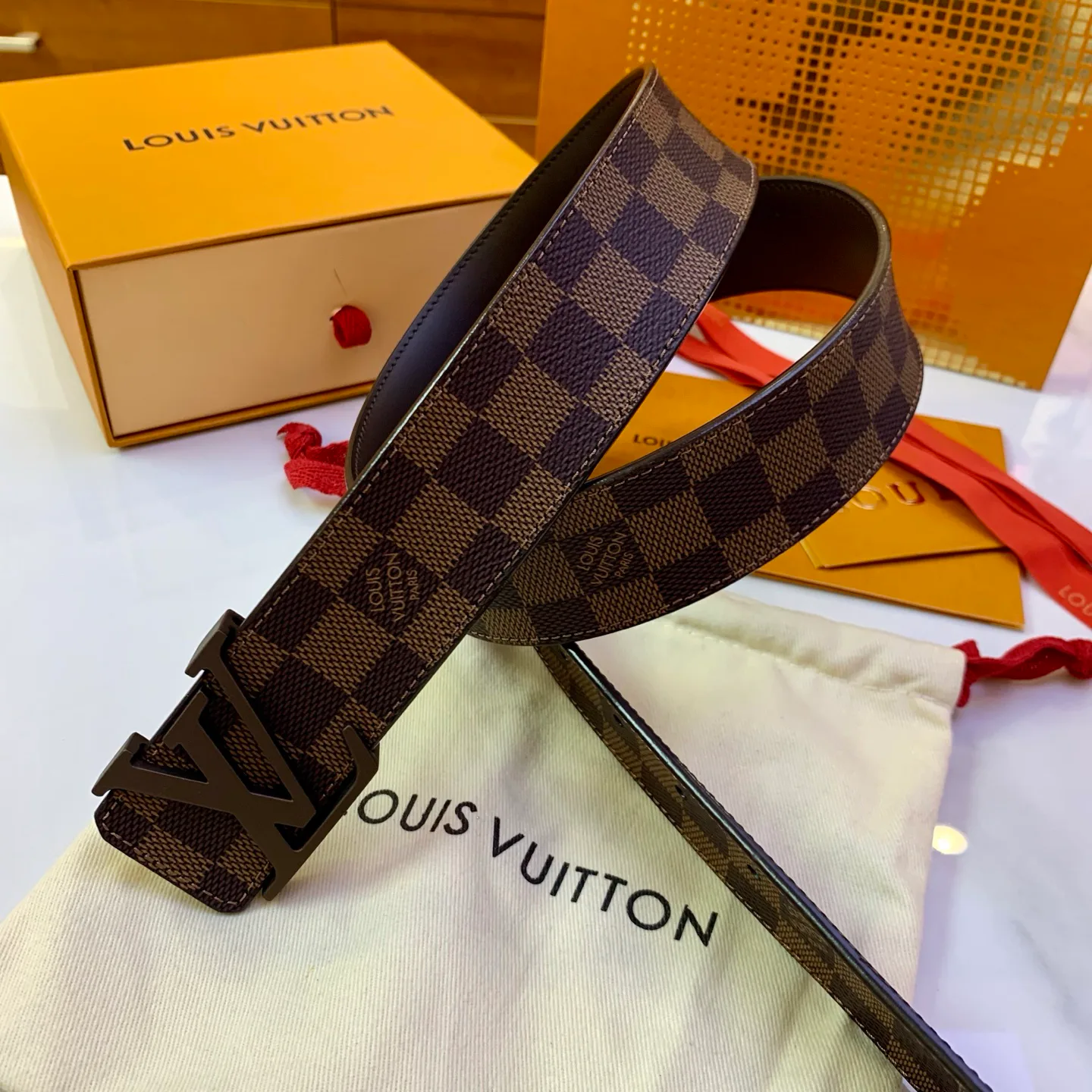 Ремни Louis Vuitton 17682161