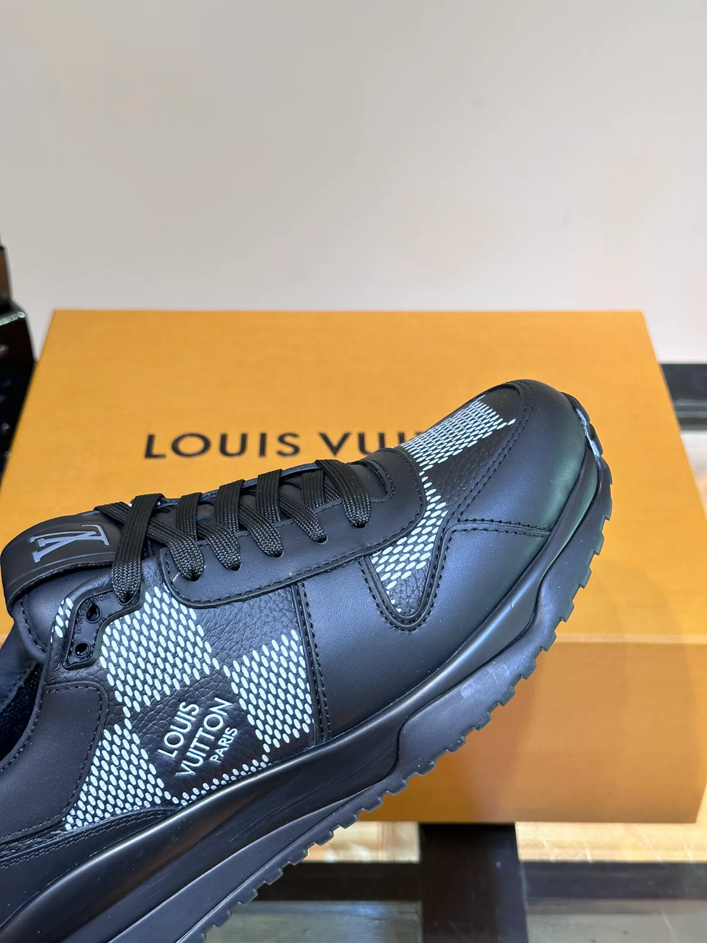 Кроссовки Мужские Louis Vuitton 774060