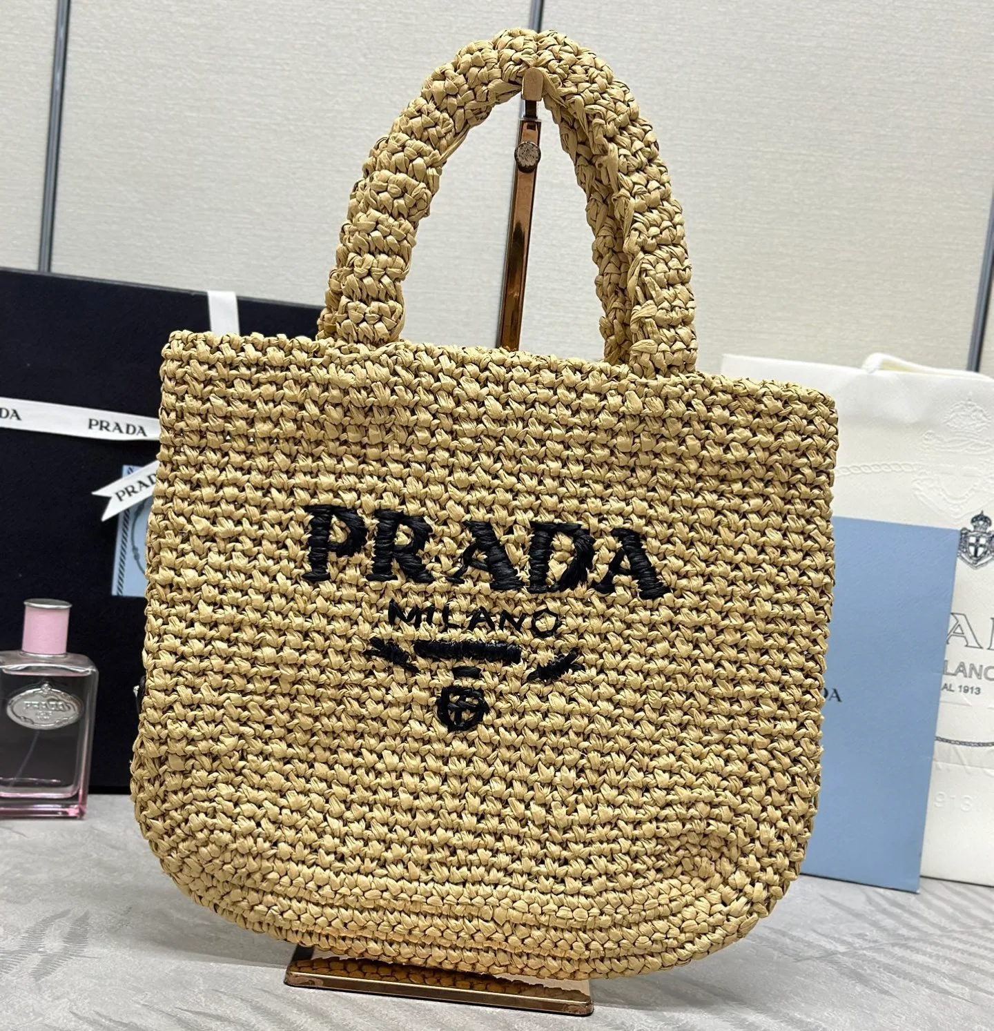 Классические Сумки Женские Prada 11681991