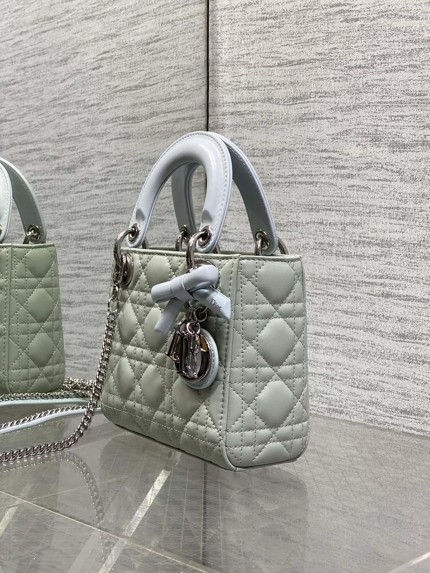 Классические Сумки Женские Christian Dior 12242808
