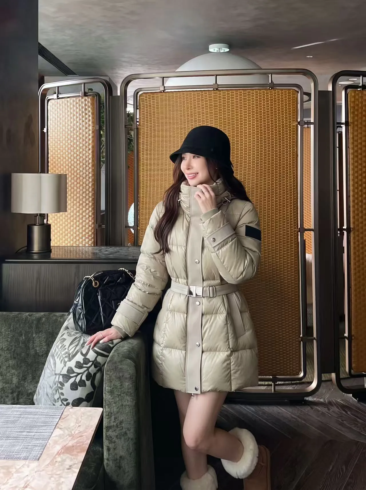 Куртки И Пуховики Женские Burberry 18248316