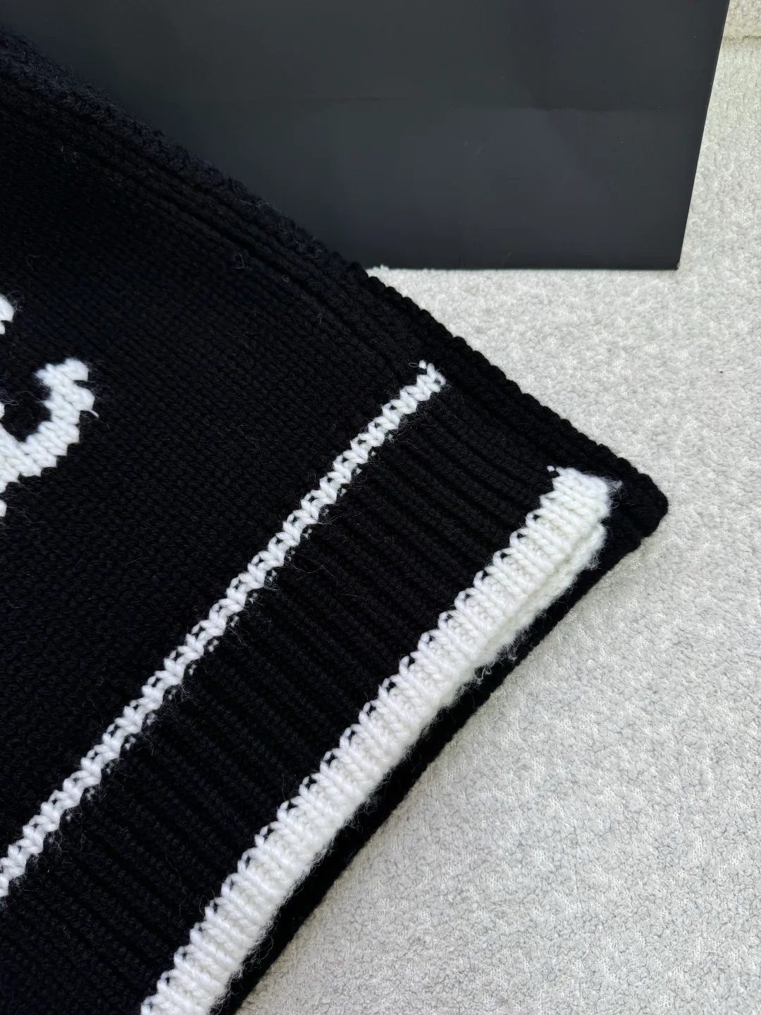 Шарфы Chanel 17463341