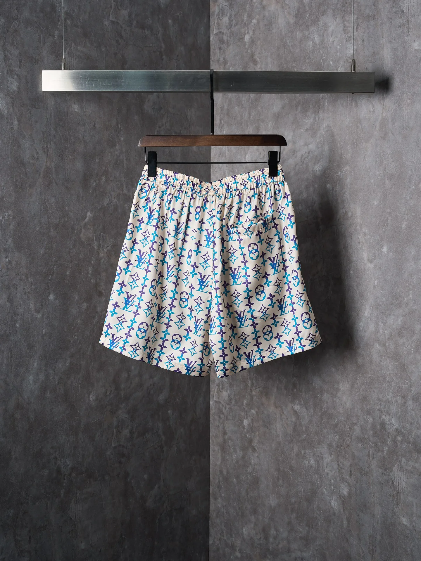 Шорты Мужские Louis Vuitton 10787089