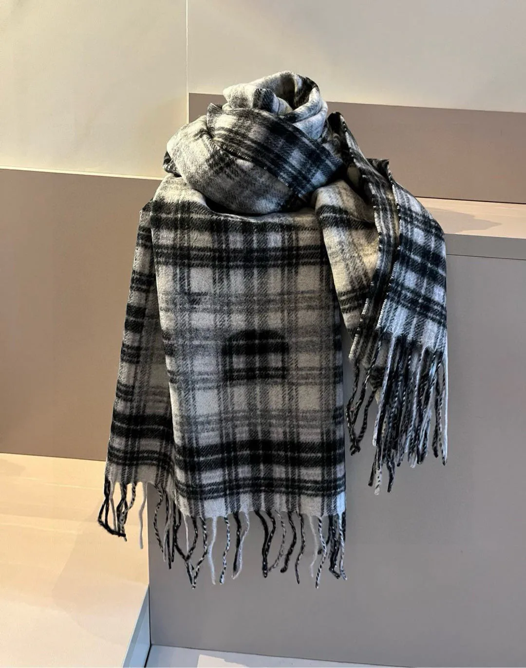 Шарфы Balenciaga 1518605