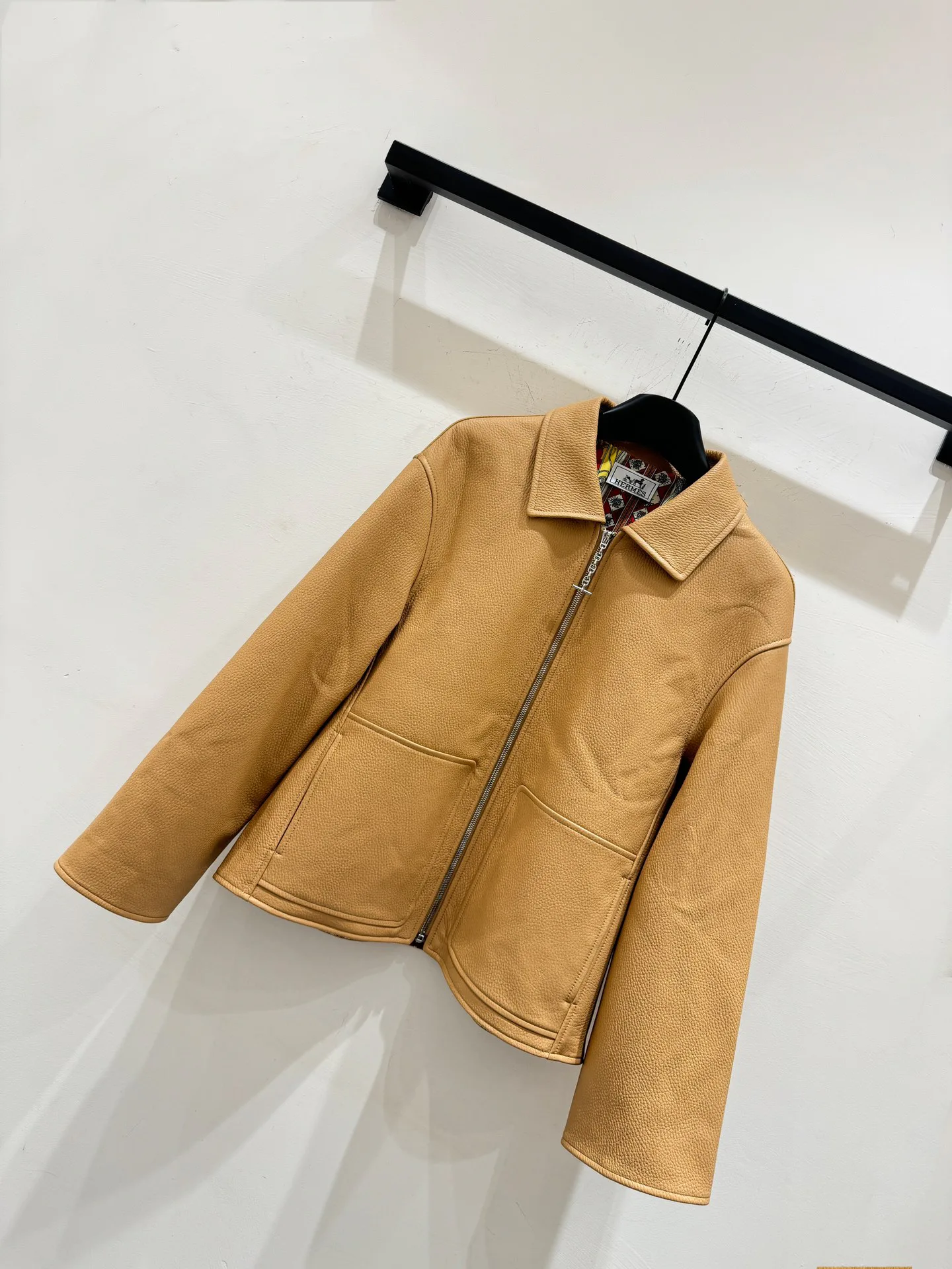 Кожаные Куртки И Дублёнки Женские Hermes 11187828