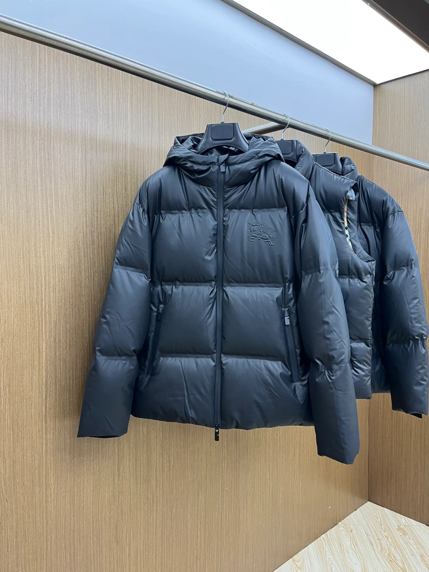 Куртки И Пуховики Мужские Burberry 18194611