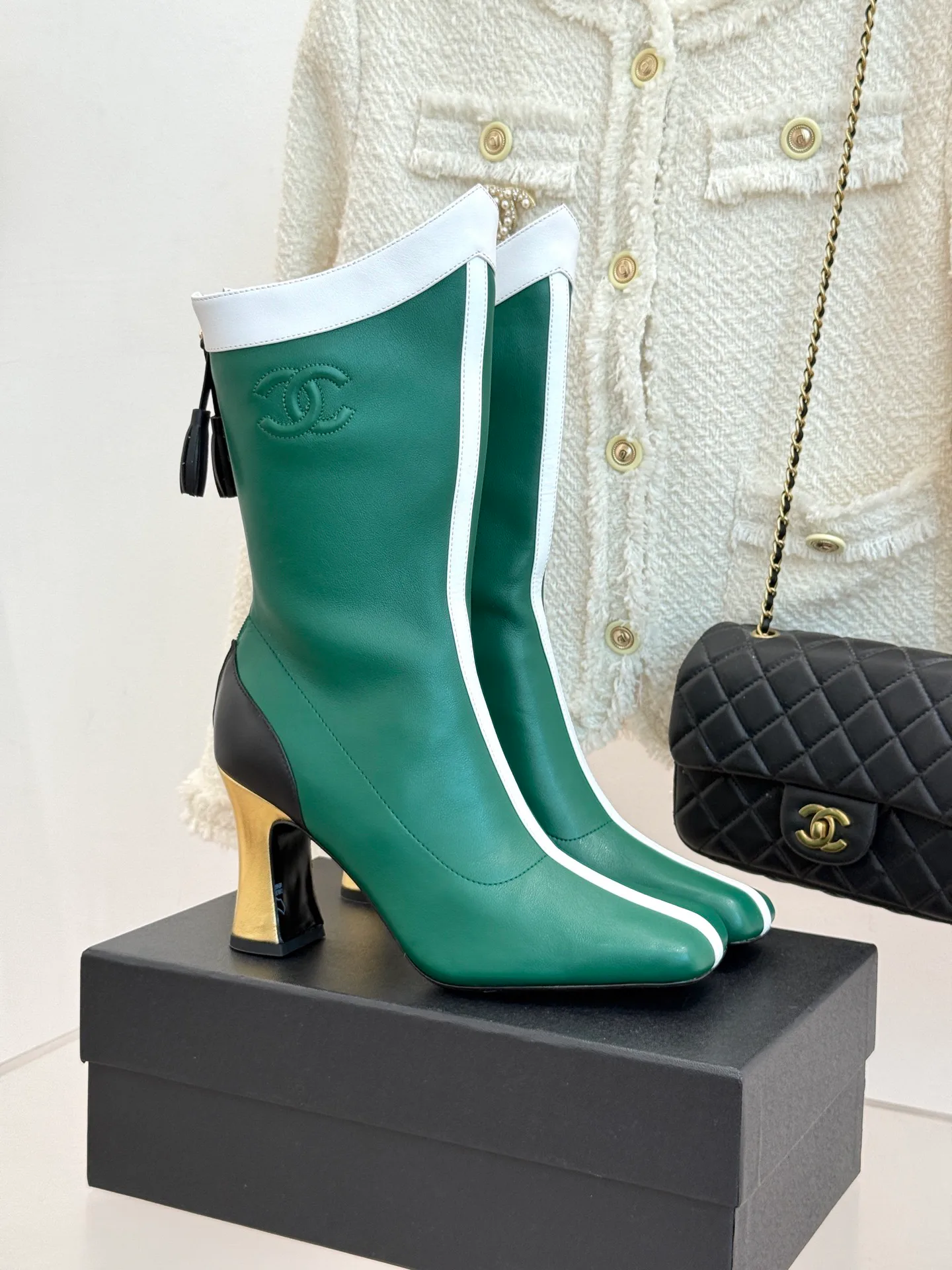 Сапоги Женские Chanel 17425395