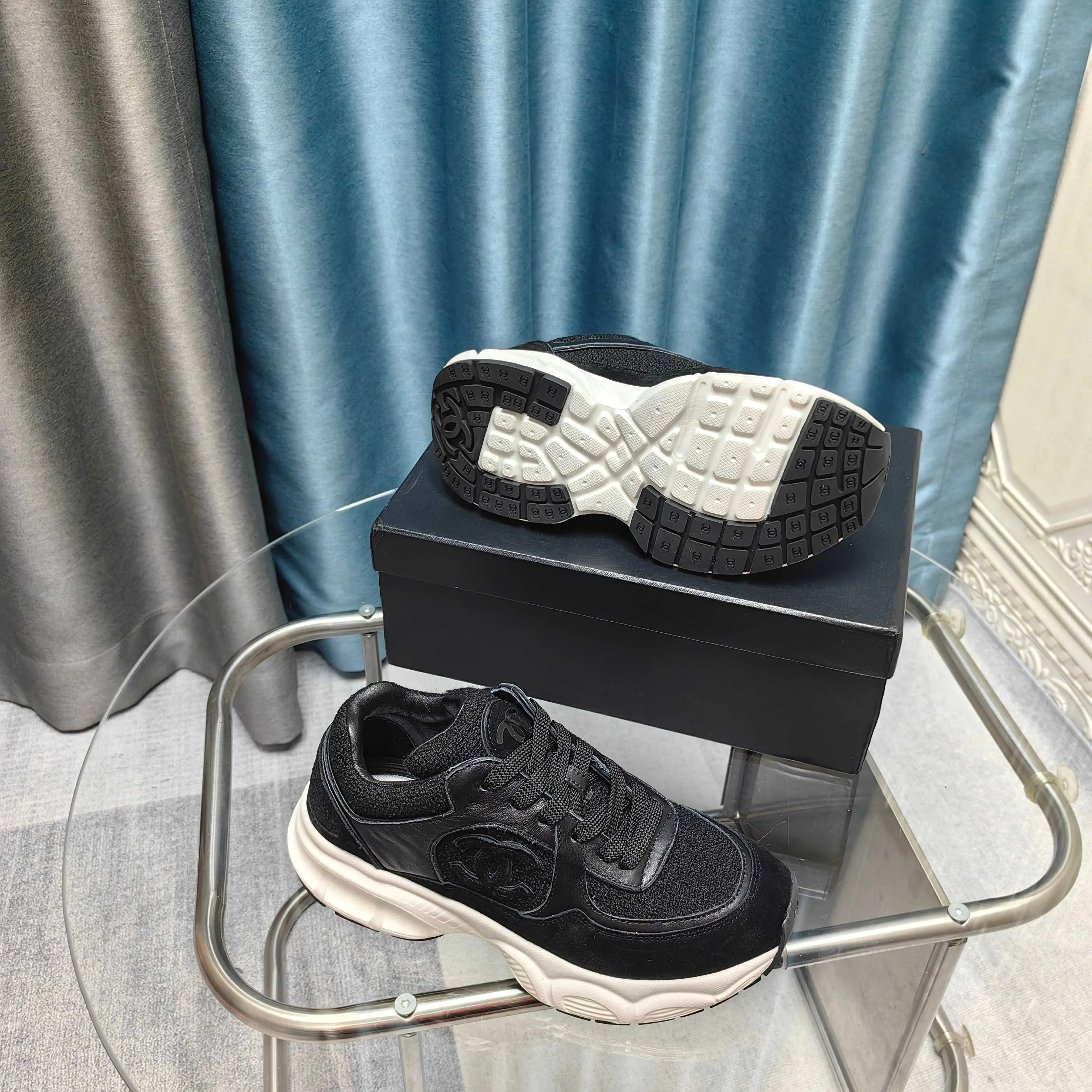 Кроссовки Женские Chanel 17365