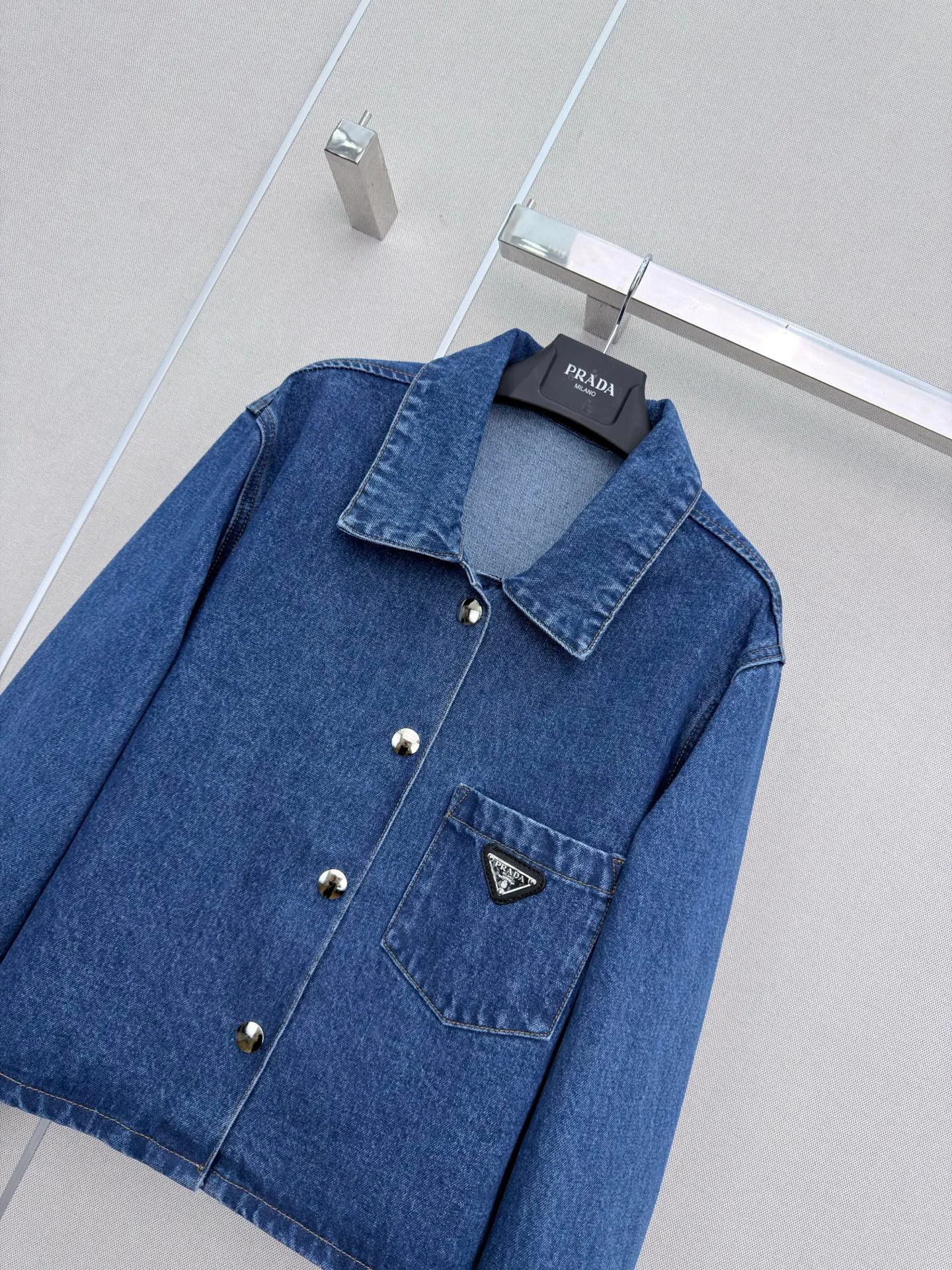 Куртки И Пуховики Женские Prada 19959939