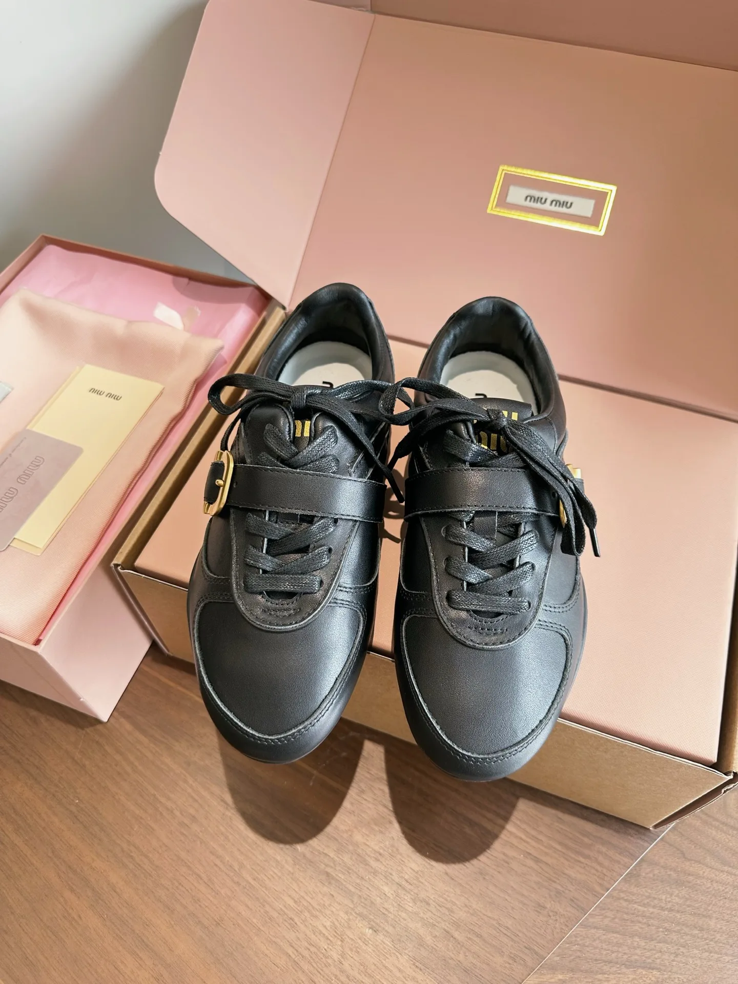 Кроссовки Женские Miu Miu 18444007