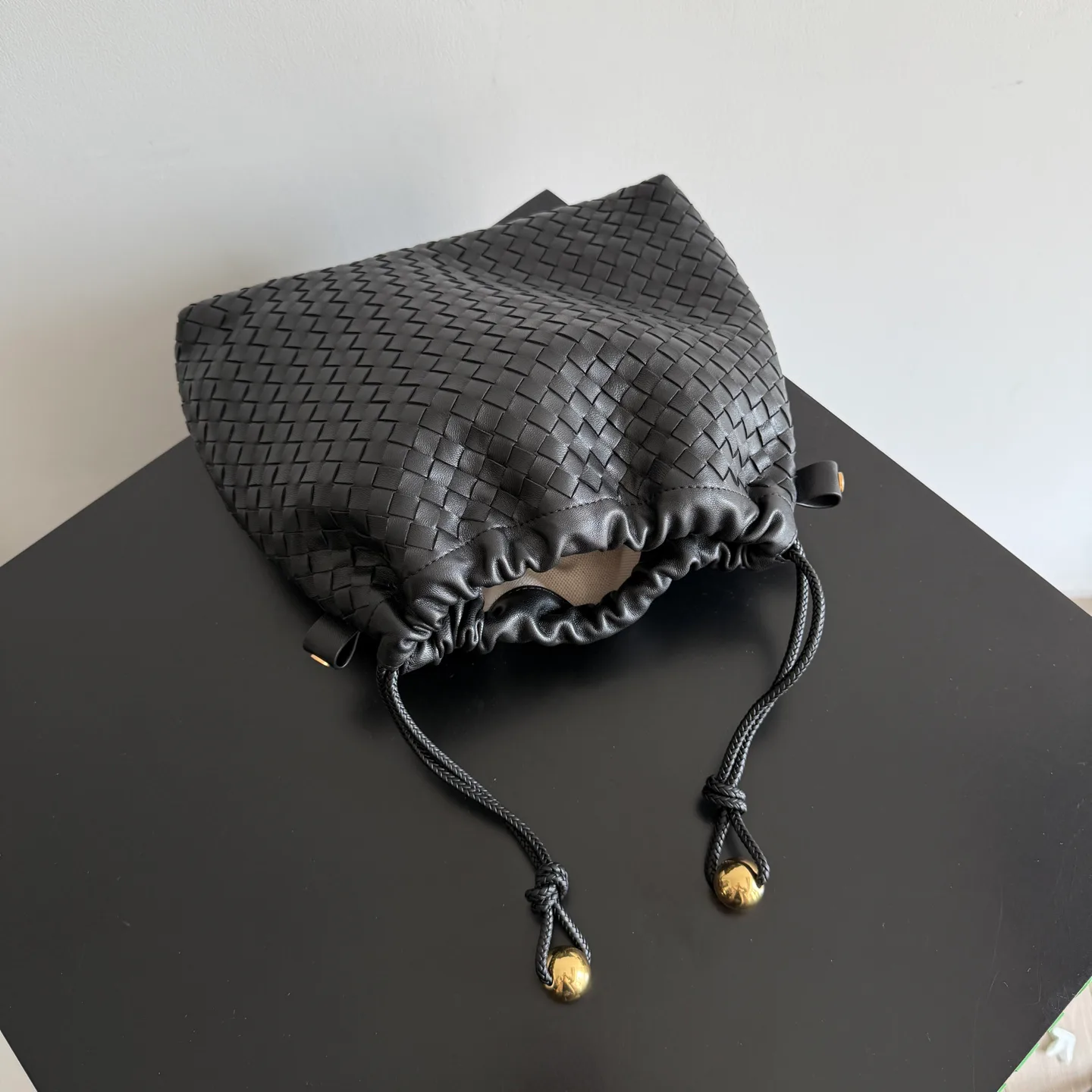 Классические Сумки Женские Bottega Veneta 12214541