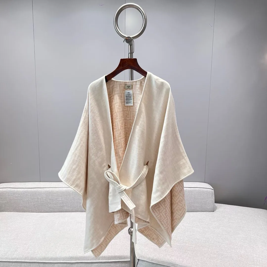 Пальто Женские Fendi 1669417