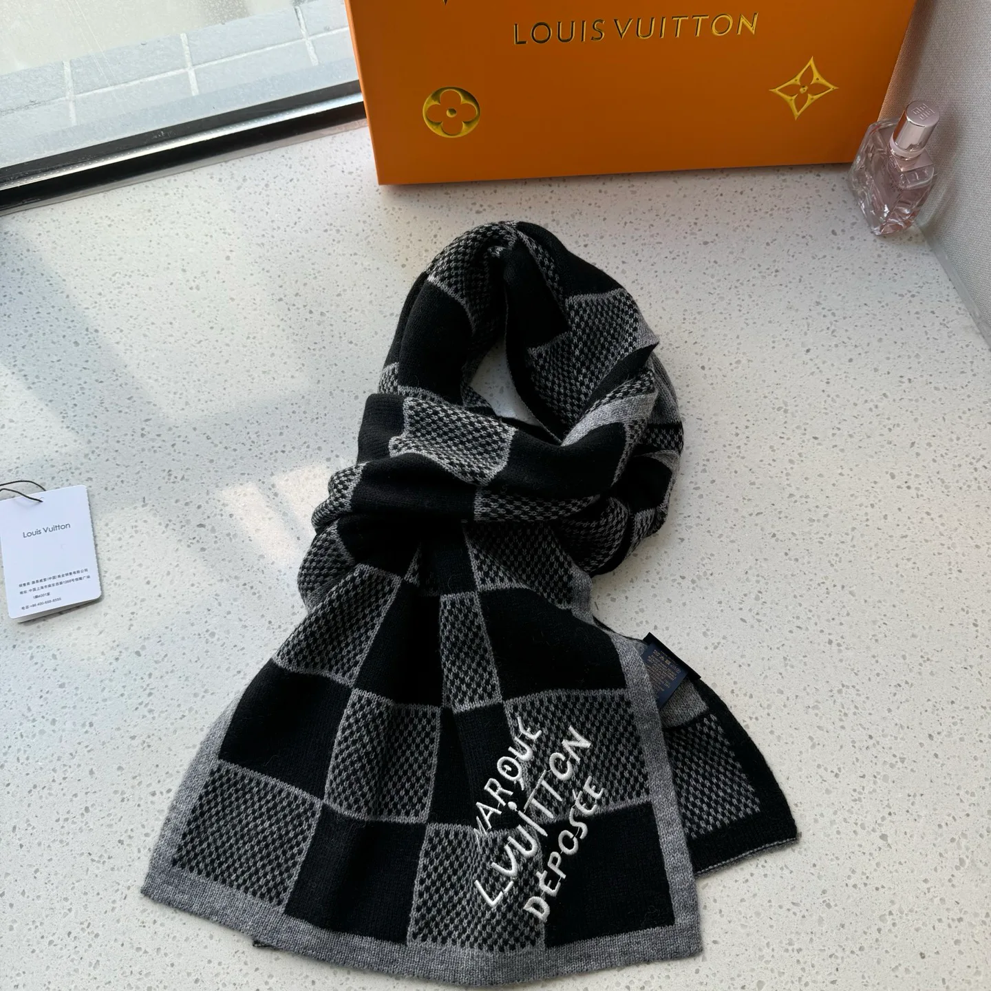 Шарфы Louis Vuitton 463869