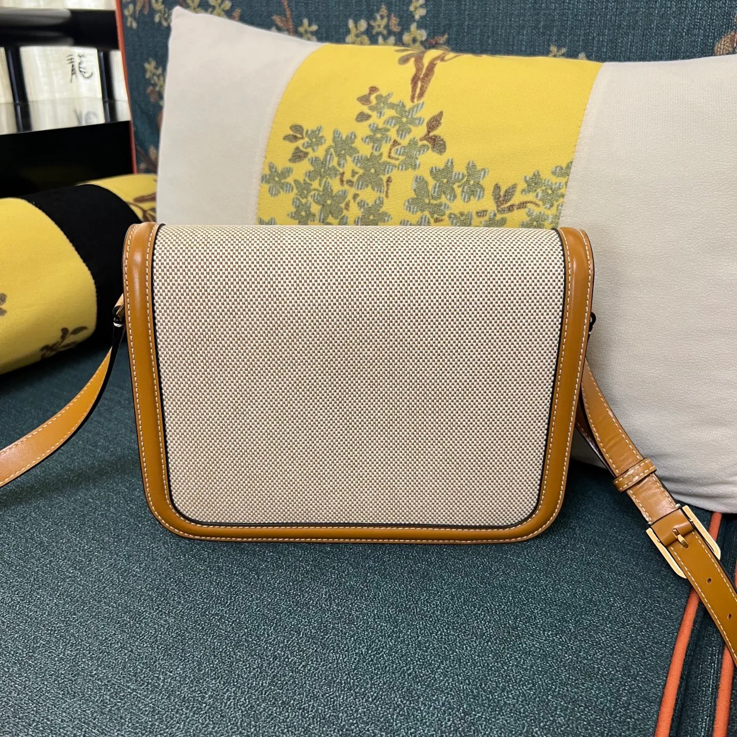 Классические Сумки Женские Valentino 8728885