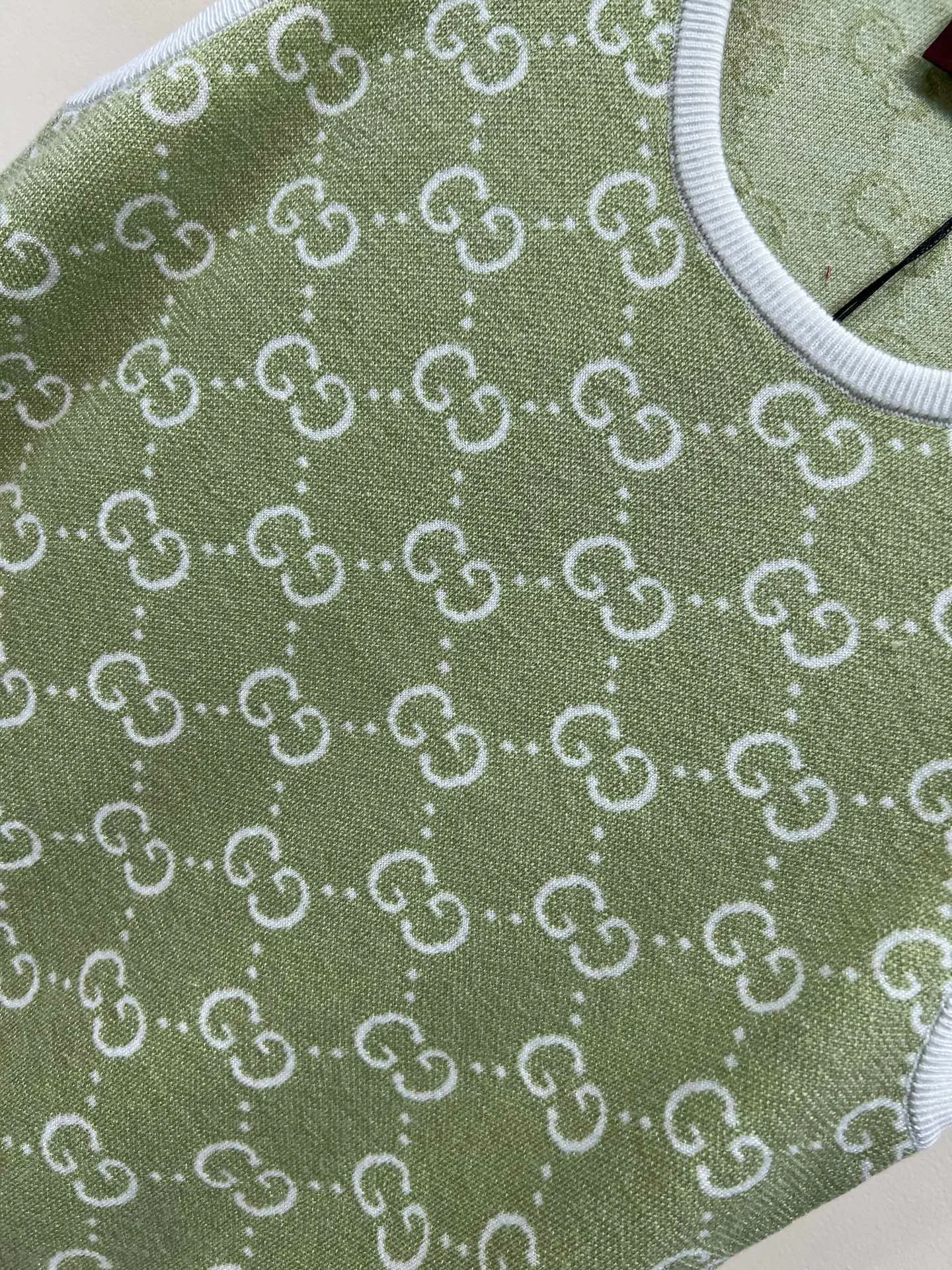 Жилеты Женские Gucci 11638585