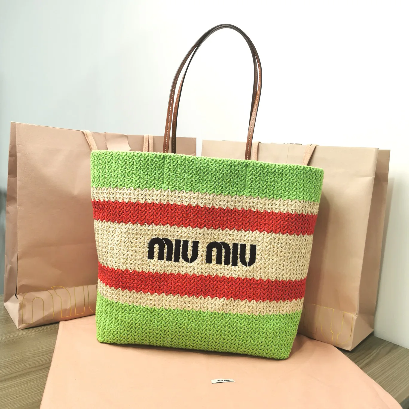 Классические Сумки Женские Miu Miu 445094