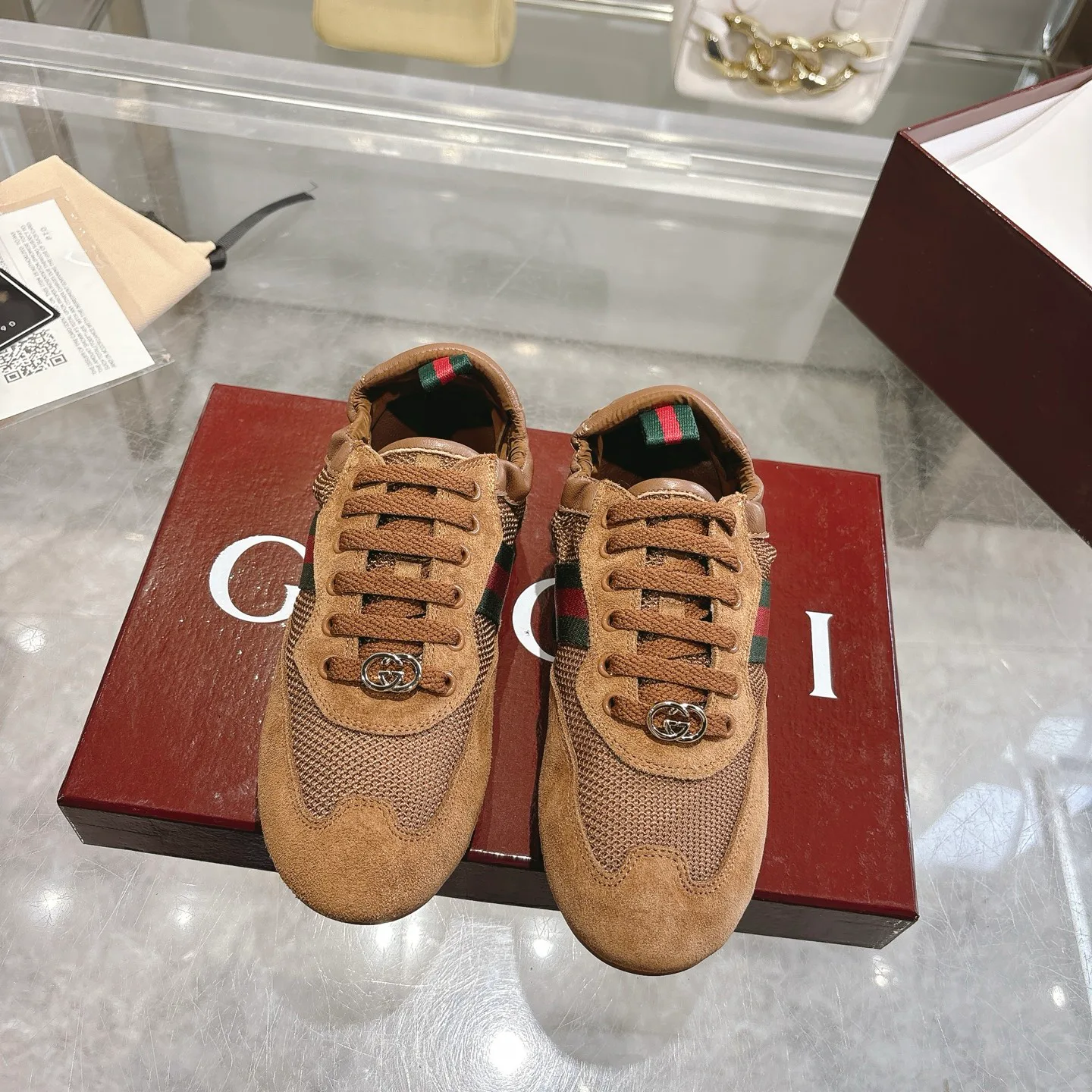 Кроссовки Женские Gucci 389125