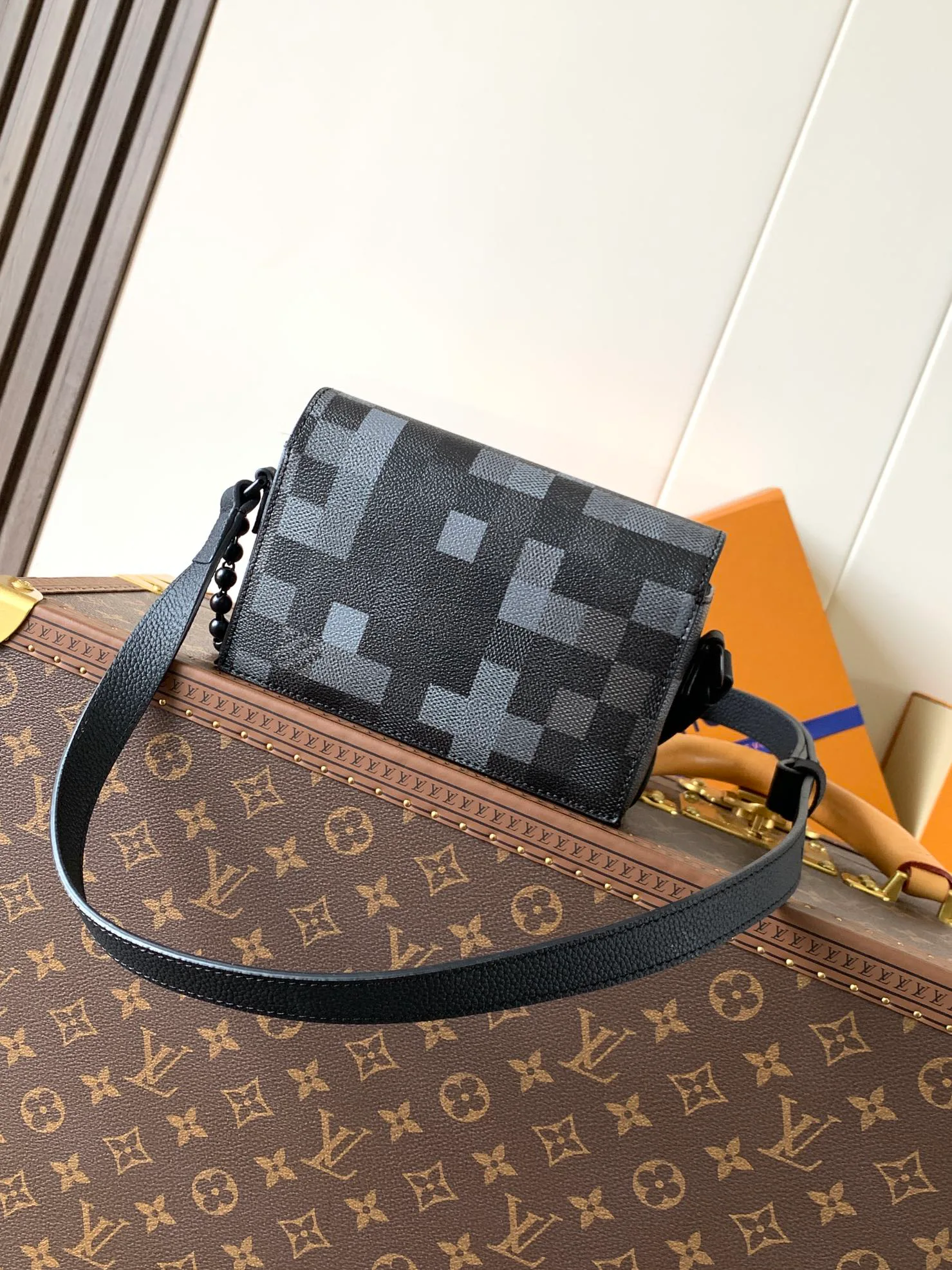 Классические Сумки Женские Louis Vuitton 11704175