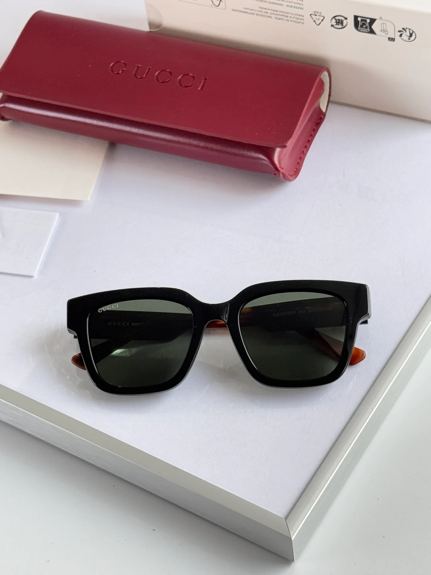 Очки Gucci 1893291