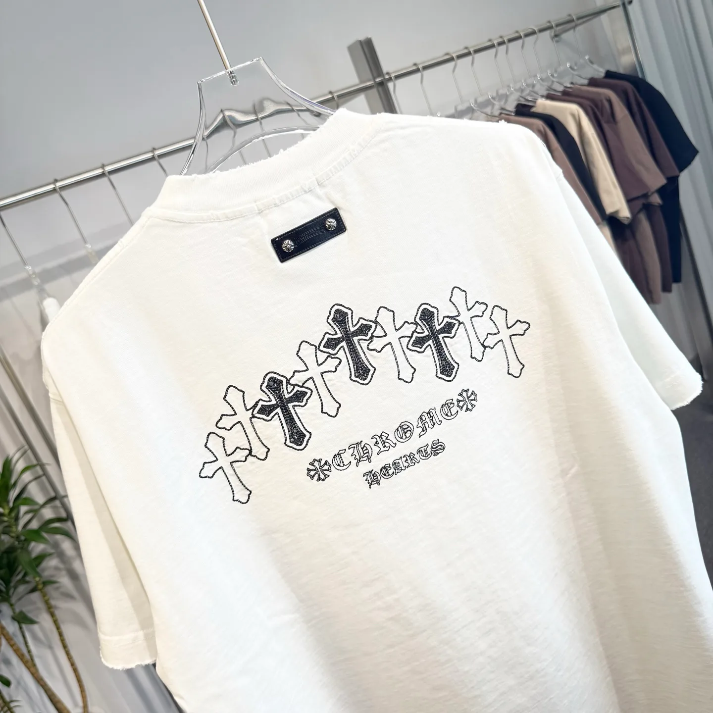 Футболки Женские Chrome Hearts 5082361