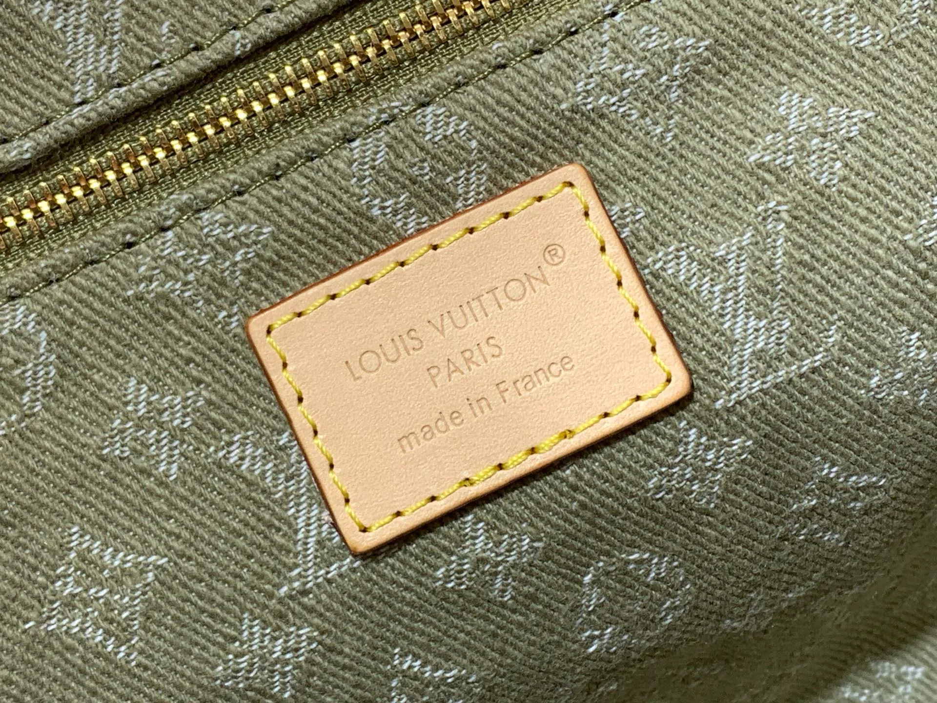 Классические Сумки Женские Louis Vuitton 11670239