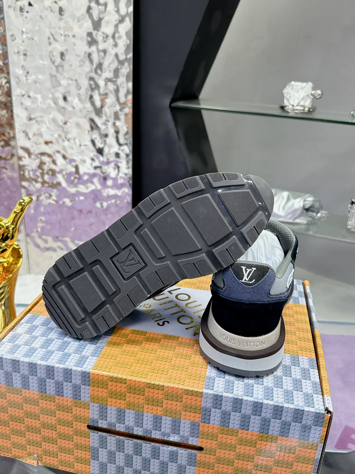 Кроссовки Мужские Louis Vuitton 276156