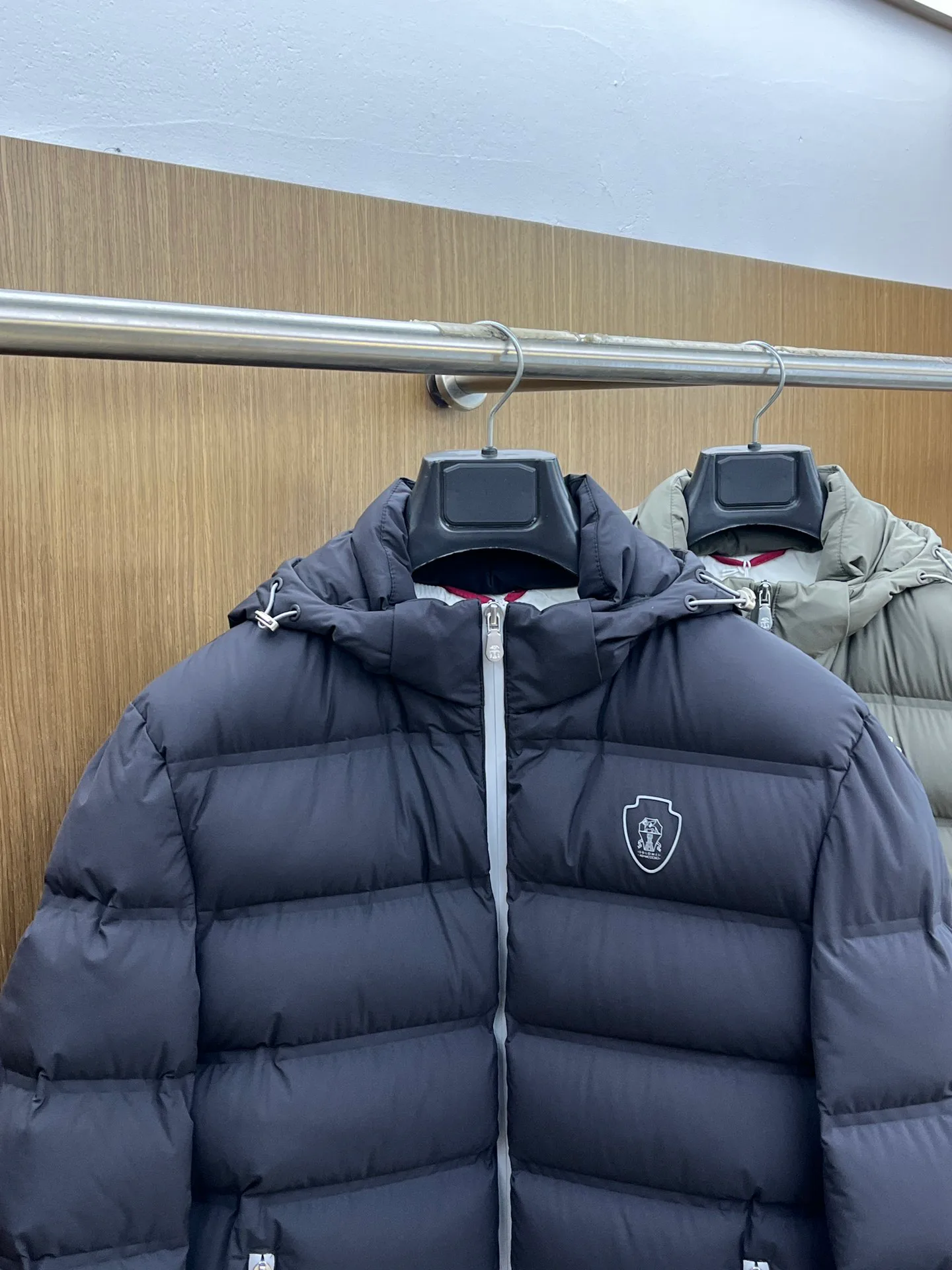 Куртки И Пуховики Мужские Brunello Cucinelli 18194601