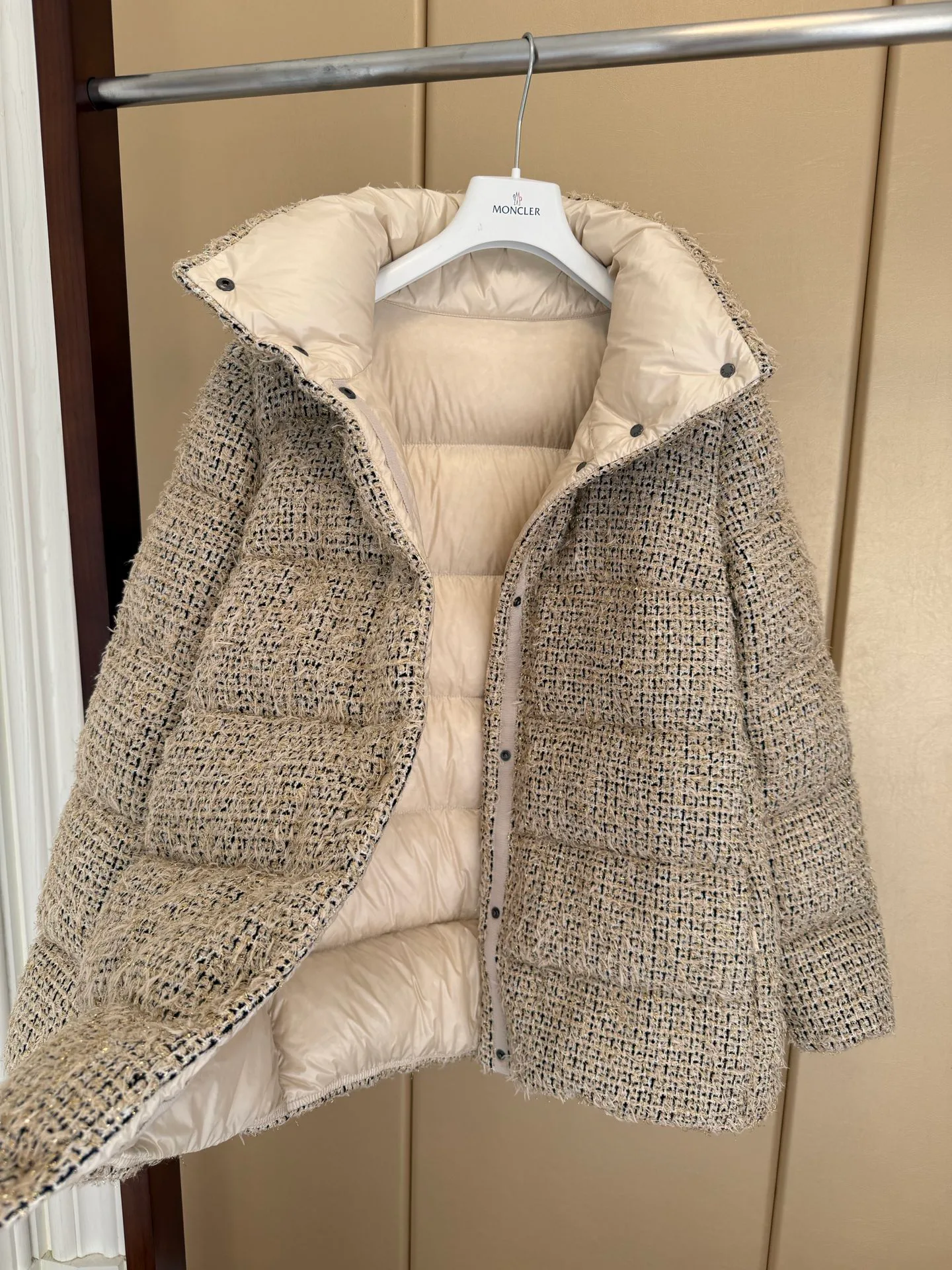 Куртки И Пуховики Женские Moncler 254359