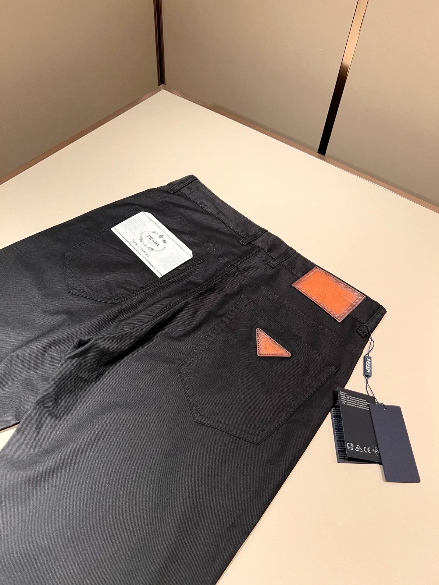 Брюки Мужские Prada 11952911