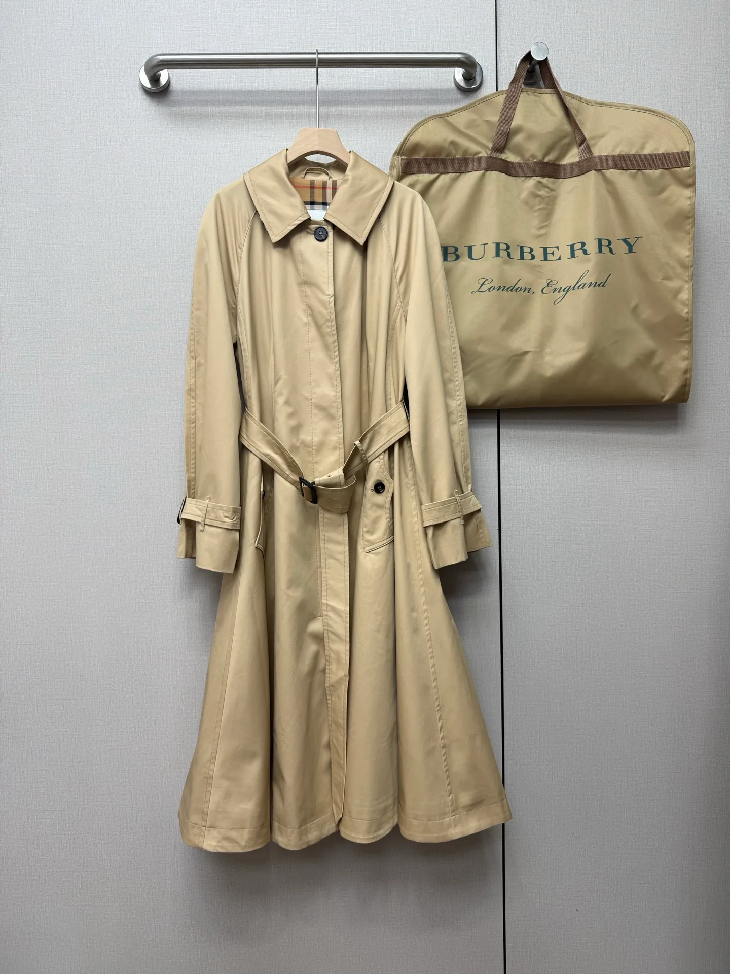 Тренчи Женские Burberry 18512965