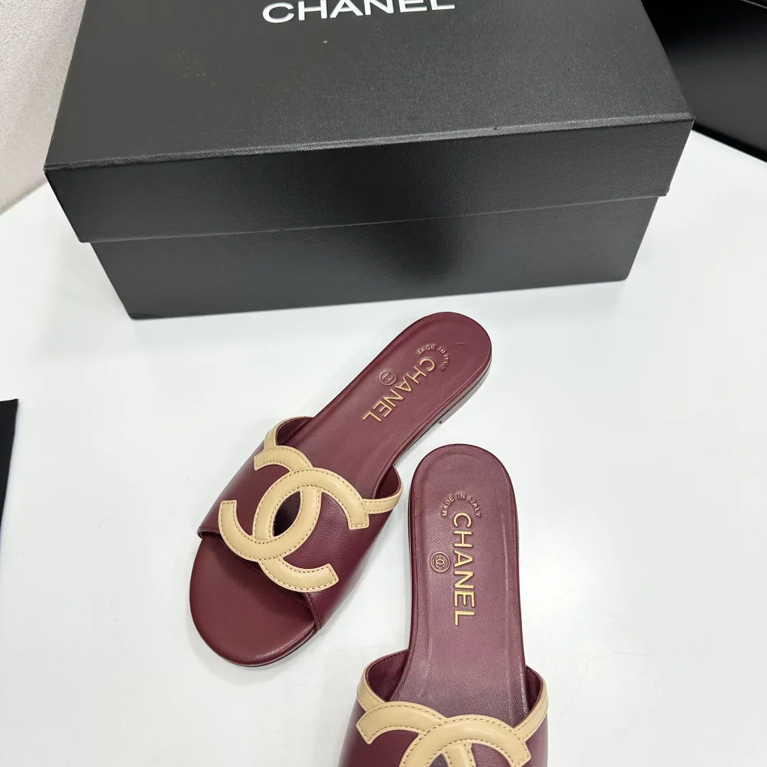 Шлепанцы Женские Chanel 11738538