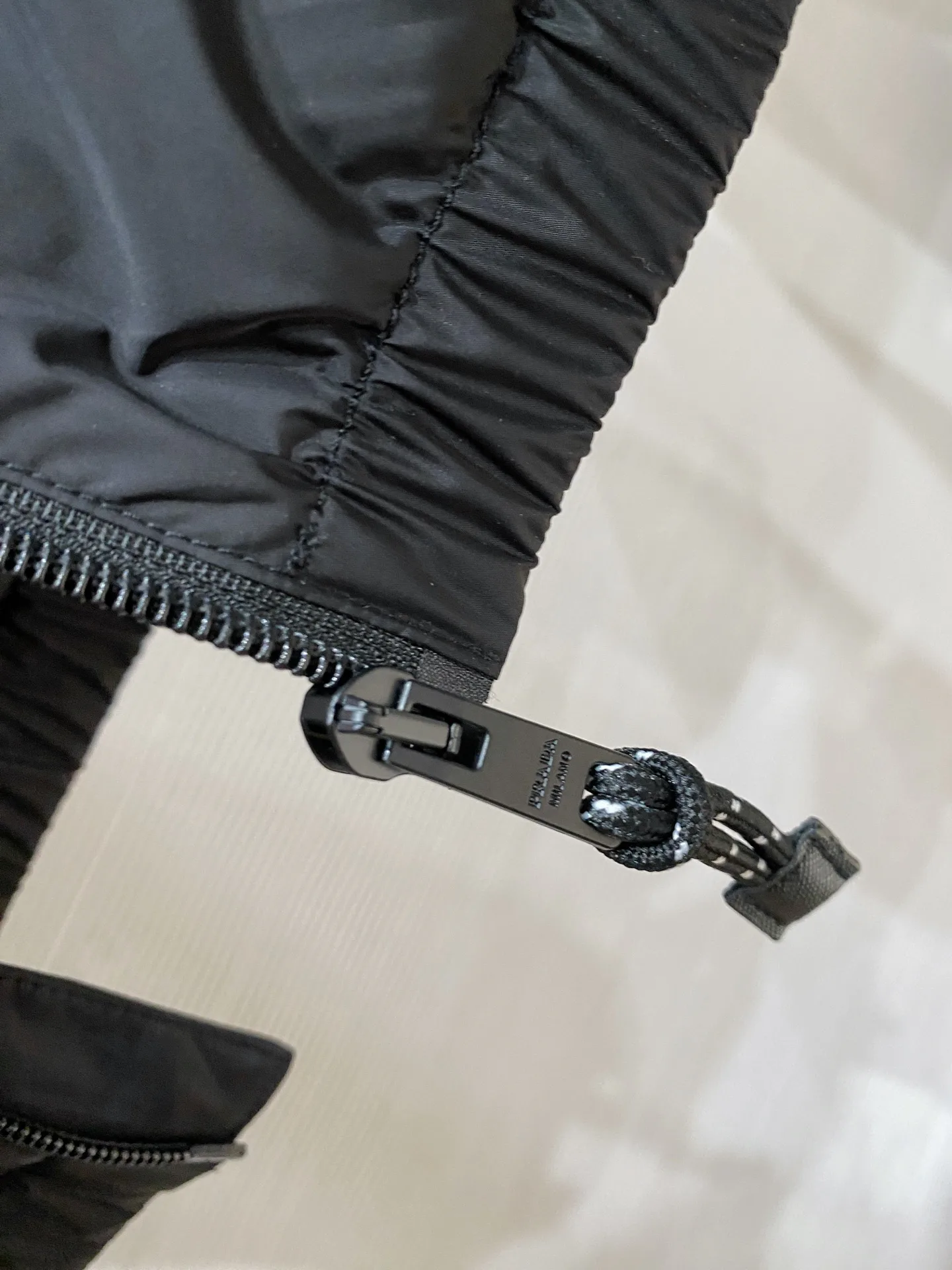 Куртки И Пуховики Мужские Prada 11504108