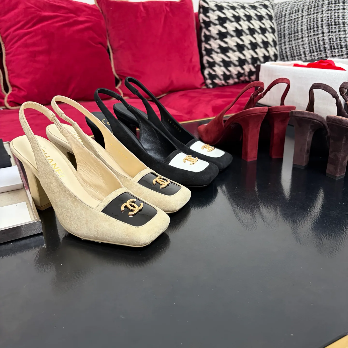 Туфли Женские Chanel 19528628