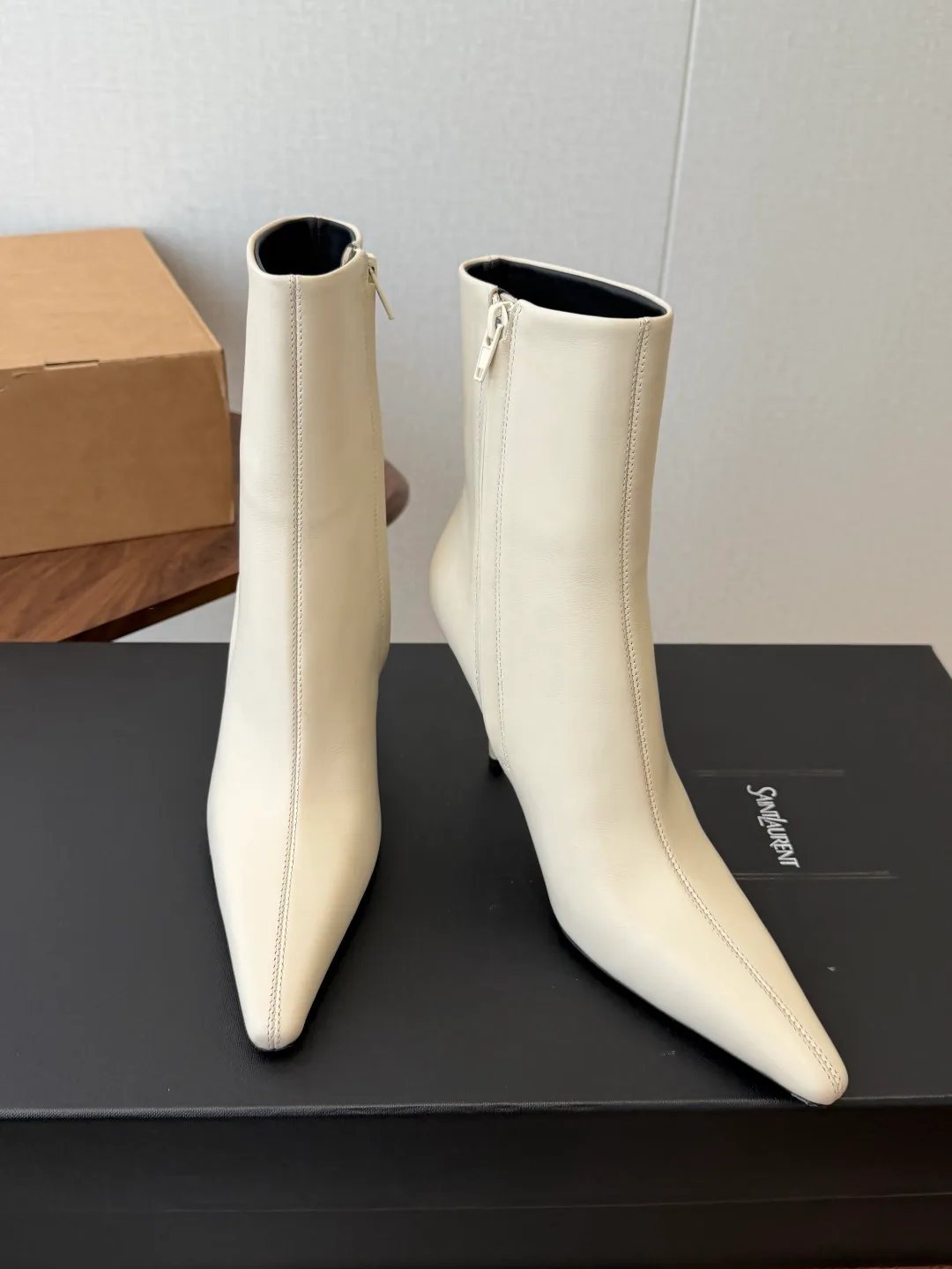Ботильоны Женские Saint Laurent 18796316
