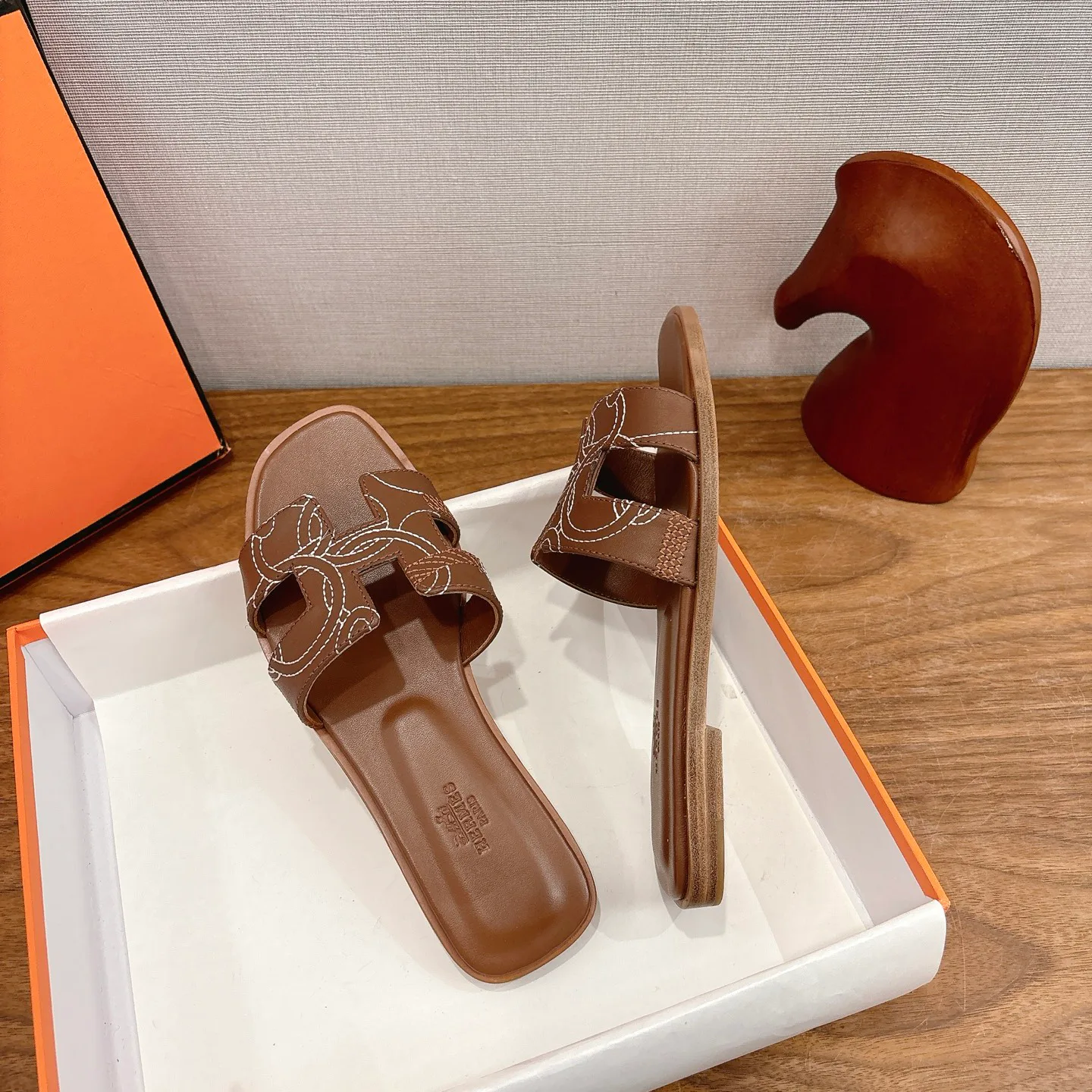 Шлепанцы Женские Hermes 399023